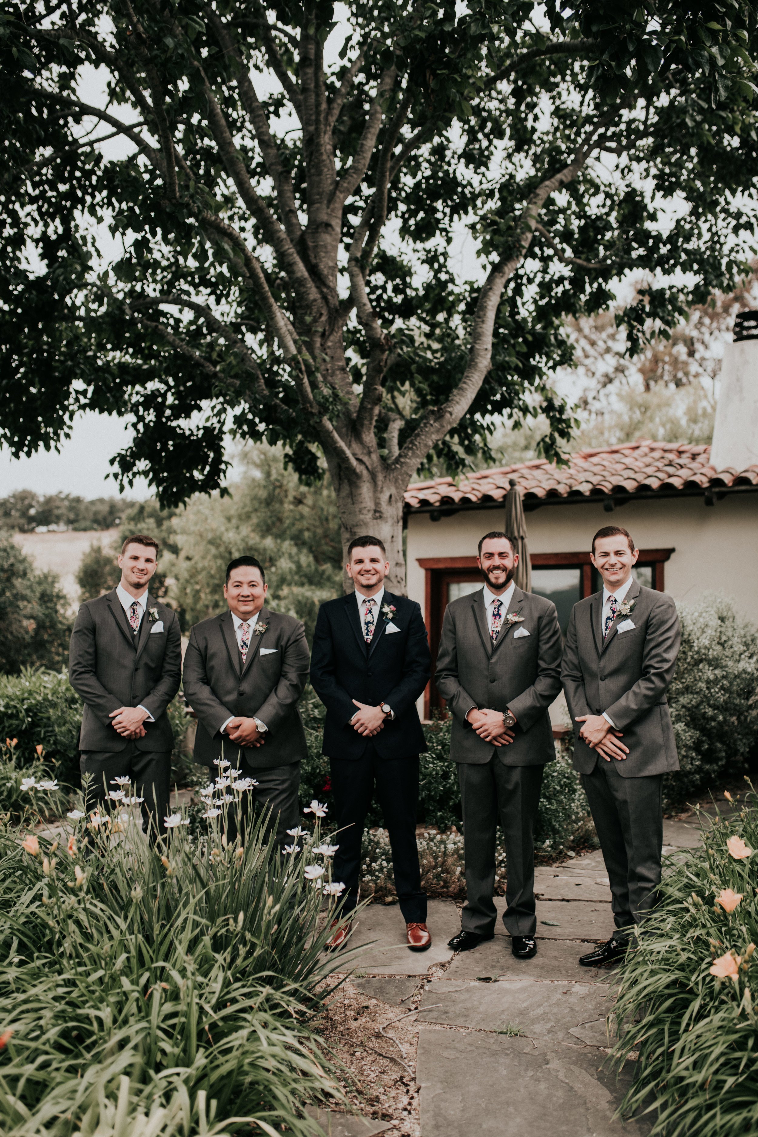 www.santabarbarawedding.com | Alexandra Wallace | The Casitas Estate | Sandcastle Celebrations | Eden Floral | groom and groomsmen