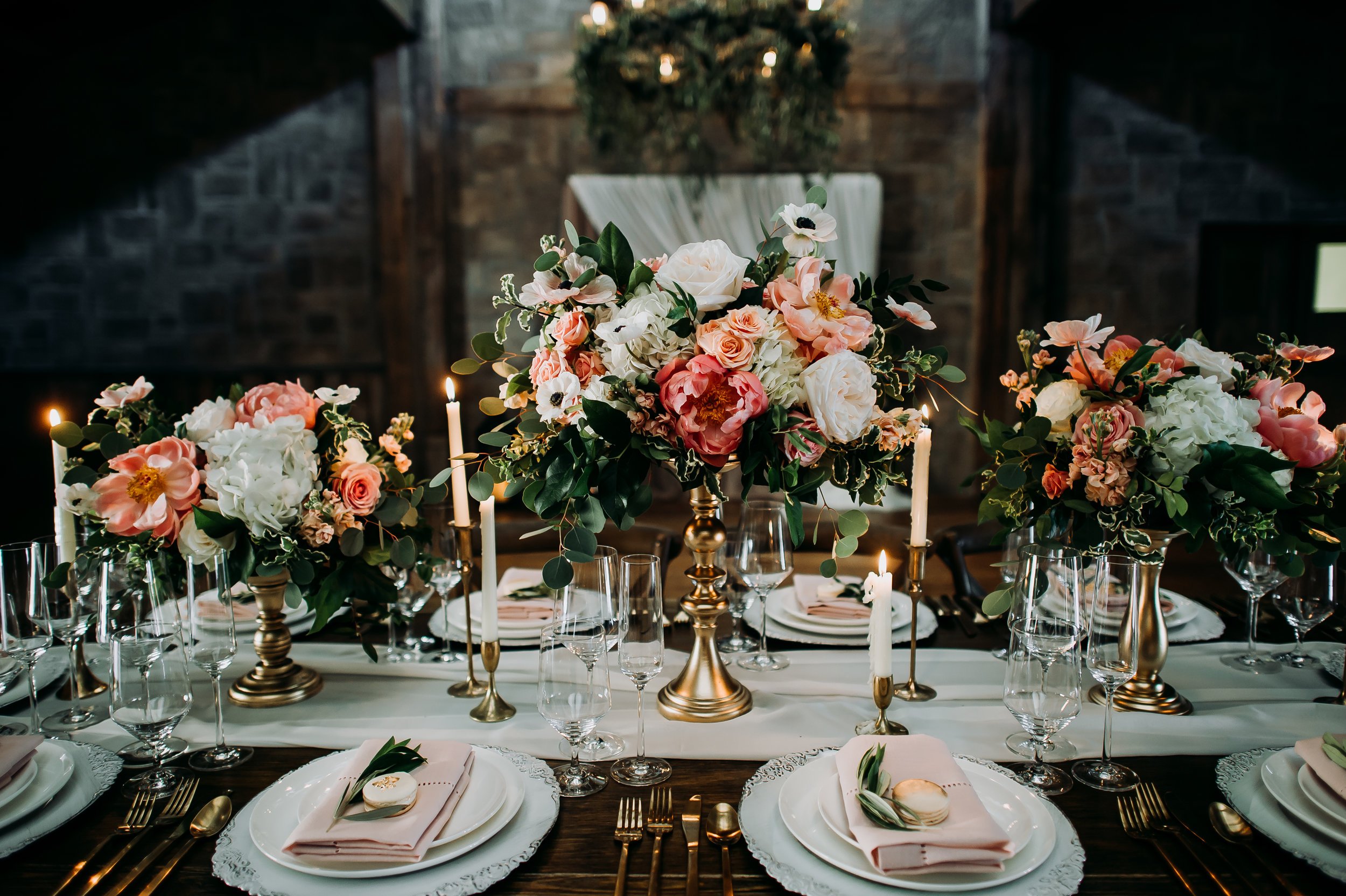 www.santabarbarawedding.com | Michelle Ramirez Photography | Zaca Creek | Wünderland Co. | Tangled Lotus | Amigo Party Rentals | Dreams America Linens | Golden Mittens Bakery | Wedding table setting