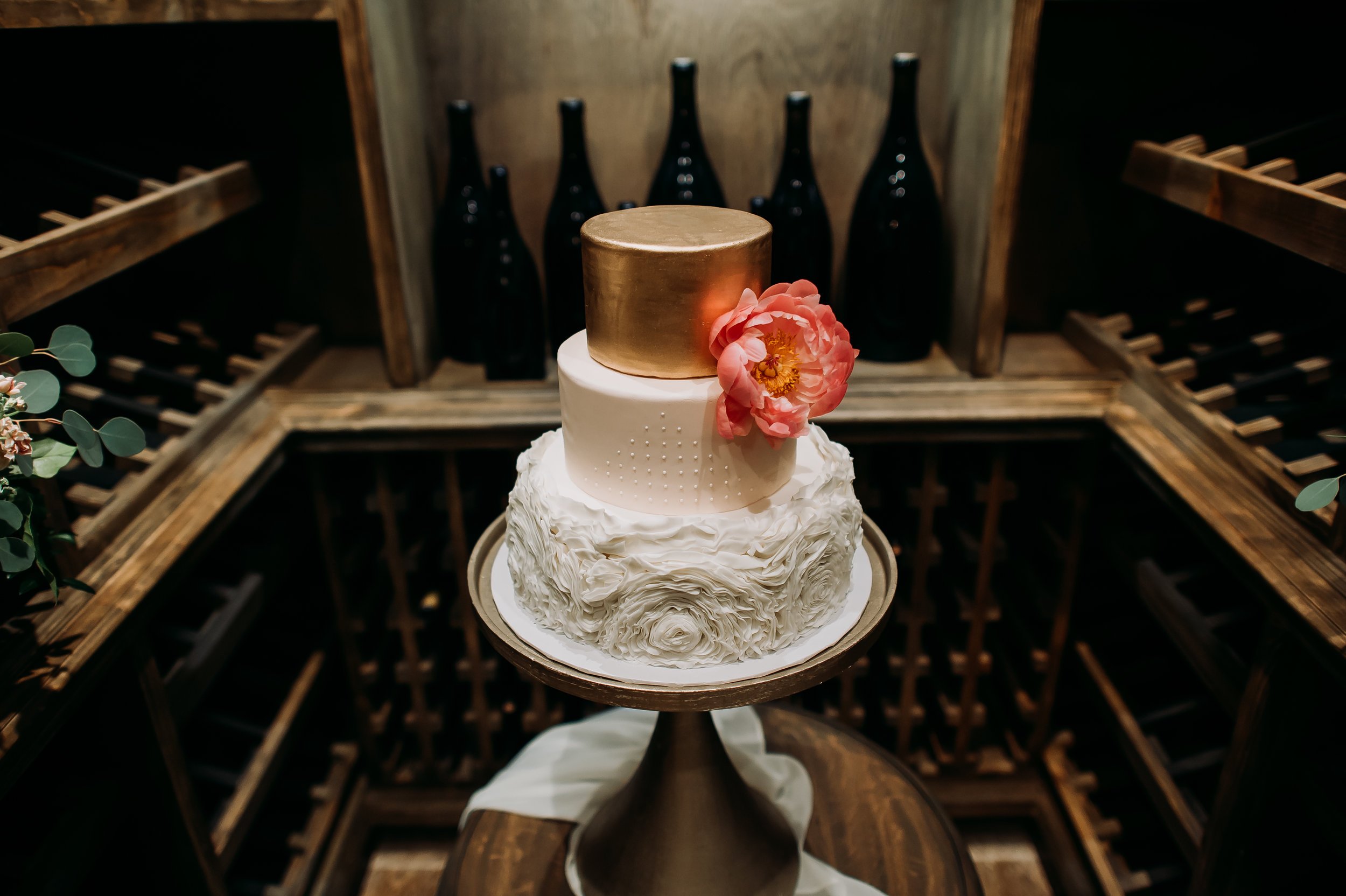 www.santabarbarawedding.com | Michelle Ramirez Photography | Zaca Creek | Wünderland Co. | Tangled Lotus | Amigo Party Rentals | Dreams America Linens | Golden Mittens Bakery | Wedding cake