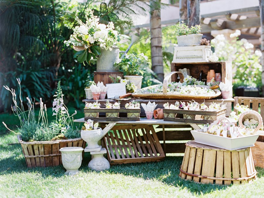 www.santabarbarawedding.com | Michael + Anna Costa Photography | Butterfly Lane Estate | Soigne Productions | West Coast Music | Tricia Fountaine Designs | Flowers and Decor