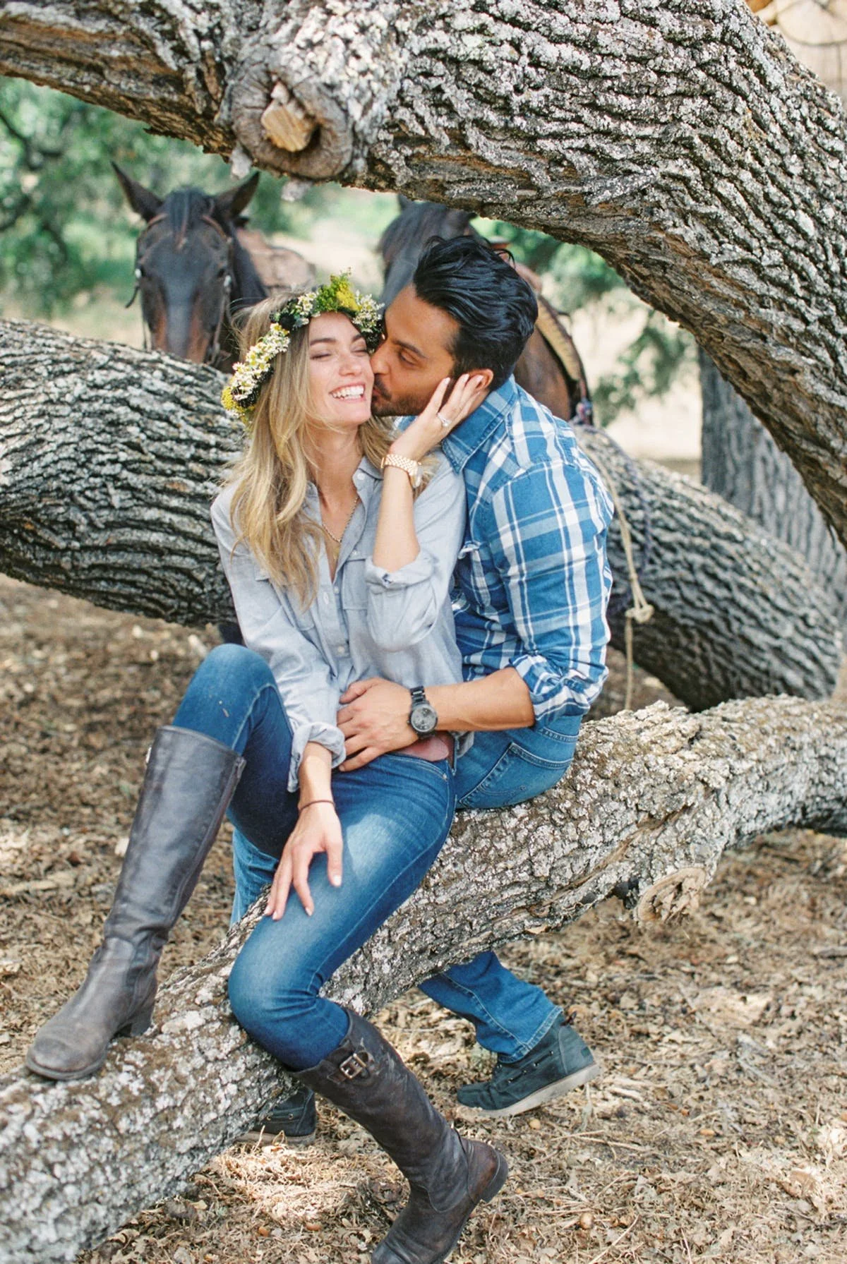 www.santabarbarawedding.com | Michael + Anna Costa Photography | Refugio Ranch | Alegria by Design | Like a Letter Videography | Anna Le Pley Taylor | Couple In a Tree