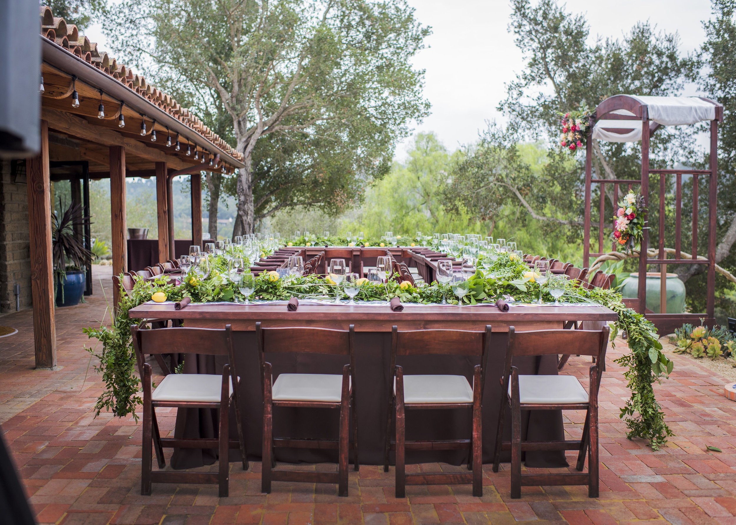 www.santabarbarawedding.com | Willa Kveta Photography | Private Estate | Savoir Faire | Dinner Table Setup