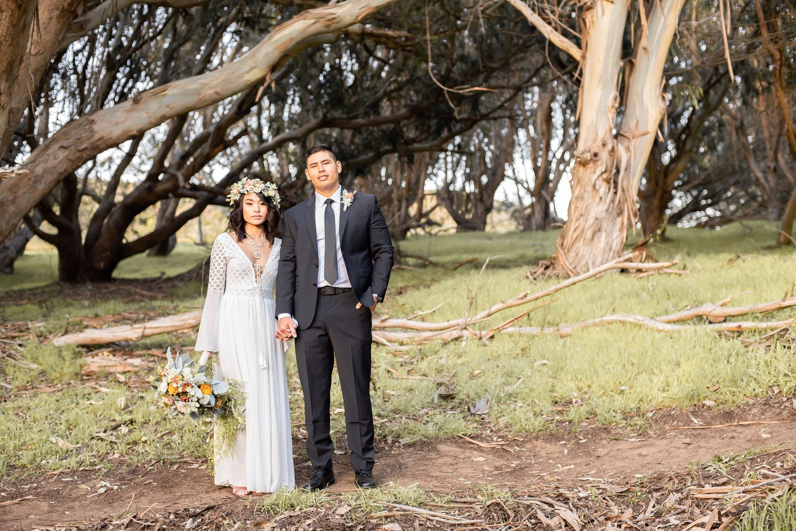 www.santabarbarawedding.com | Staci and Michael Photography | Montana de Oro State Park | EverAfter Wood Floral | Express | Makeup by Madisen Wickliffe | Bride and groom