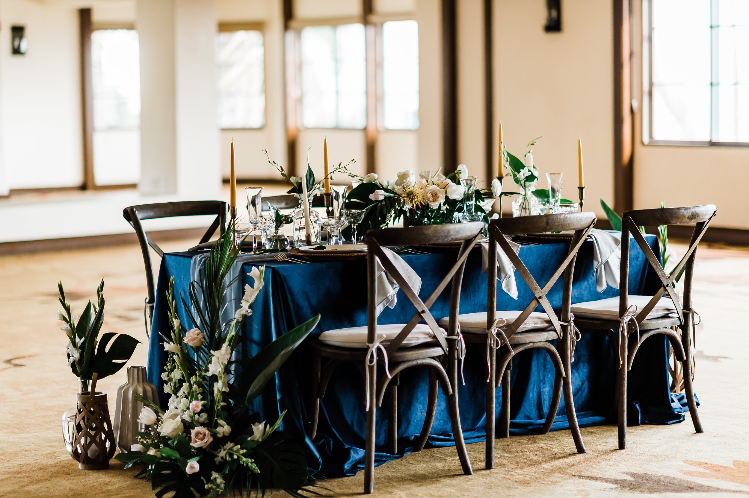 www.santabarbarawedding.com | Michelle Ramirez Photography | Hyatt Centric | Dulce Dia Events | Tangled Lotus | Papillon Rentals | Amigo Party Rentals | Dreams America Linen | Wedding Table Decor