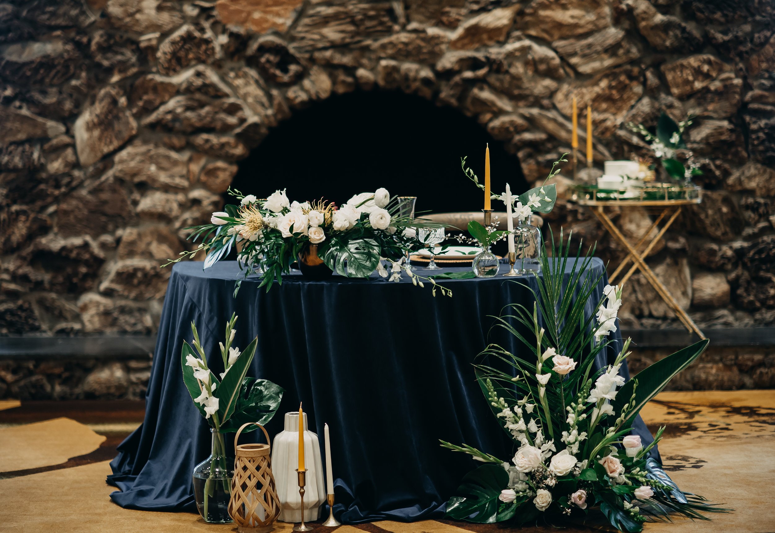 www.santabarbarawedding.com | Michelle Ramirez Photography | Hyatt Centric Santa Barbara | Dulce Dia Events | Tangled Lotus | Papillon Rentals | Dreams America Linen Rentals | Wedding Table Decor
