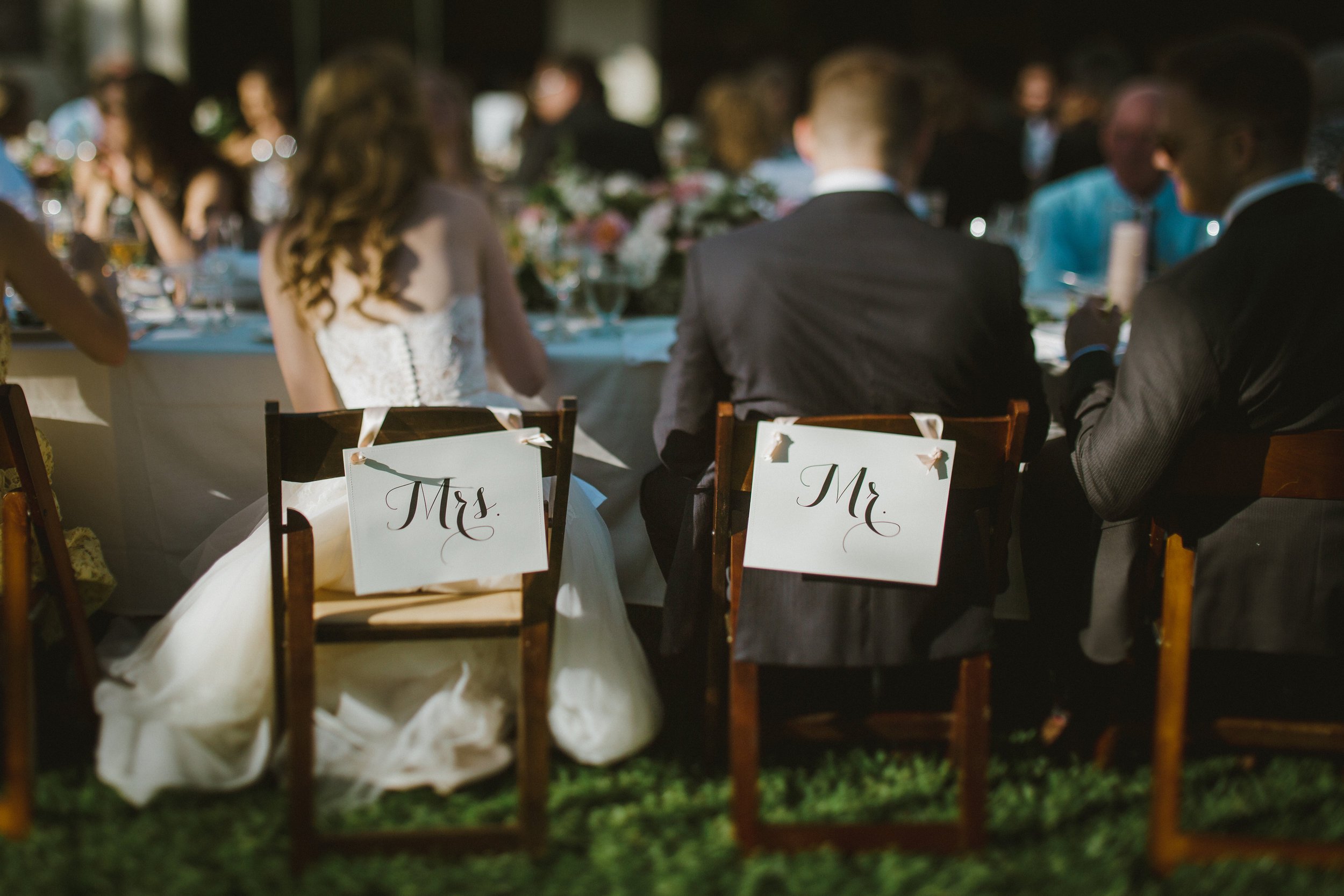 www.santabarbarawedding.com | Ryanne Bee Photography | The Santa Barbara Club | Mr. and Mrs. Table Designations