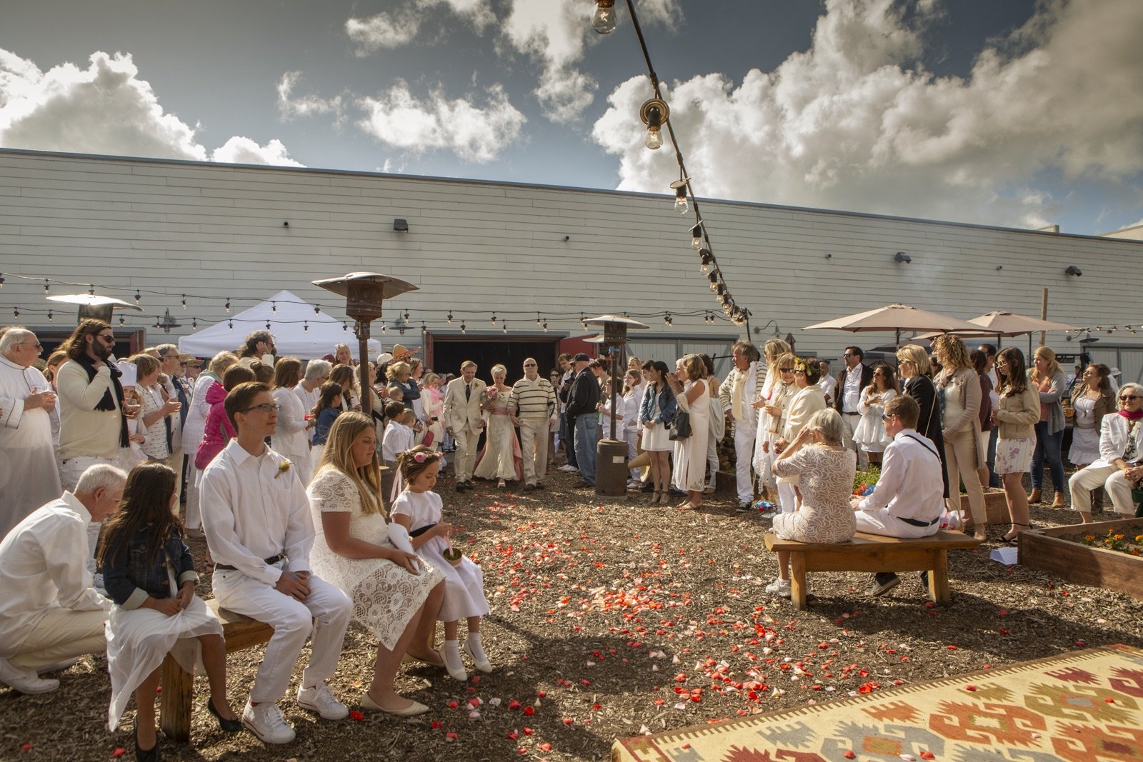 www.santabarbaraweddings.com | Jeffrey Bloom Photography | Full of Life Flatbread | Outdoor Wedding Ceremony