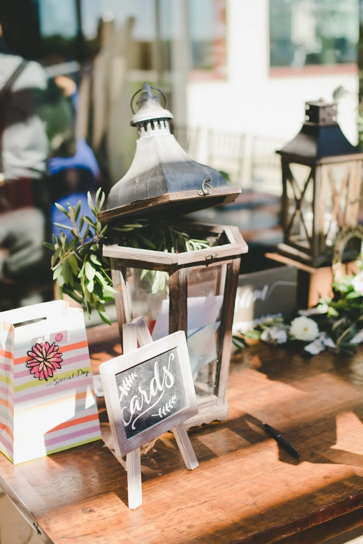 www.santabarbarawedding.com | Bacara Resort &amp; Spa | Alegria By Design | onelove photography | Card Table