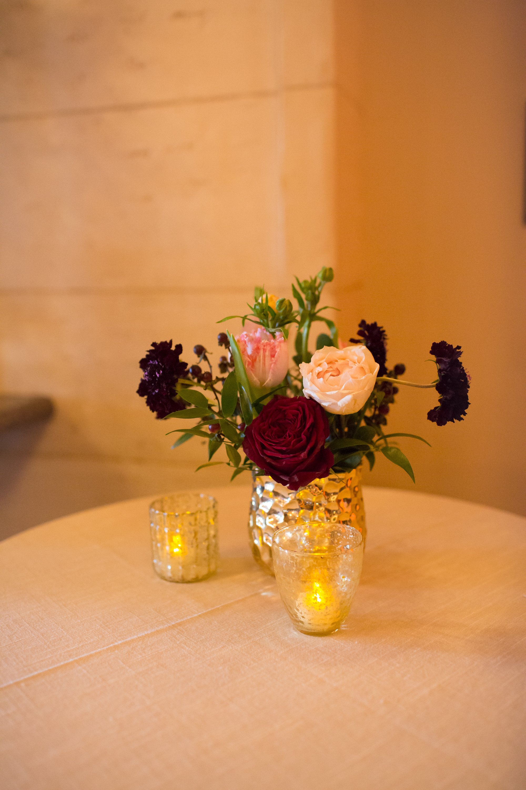 Santa Barbara Wedding Style | The Granada Theatre | Luxe Linen | Fifty Flowers | Kelsey Crews Photo