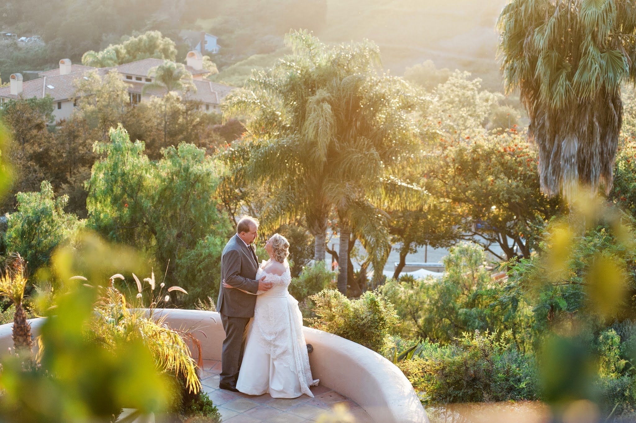 www.santabarbarawedding.com | Andrejka Photography | Villa Verano | Wedding Venue | Private Estate | Bride and Groom | Amazing Views