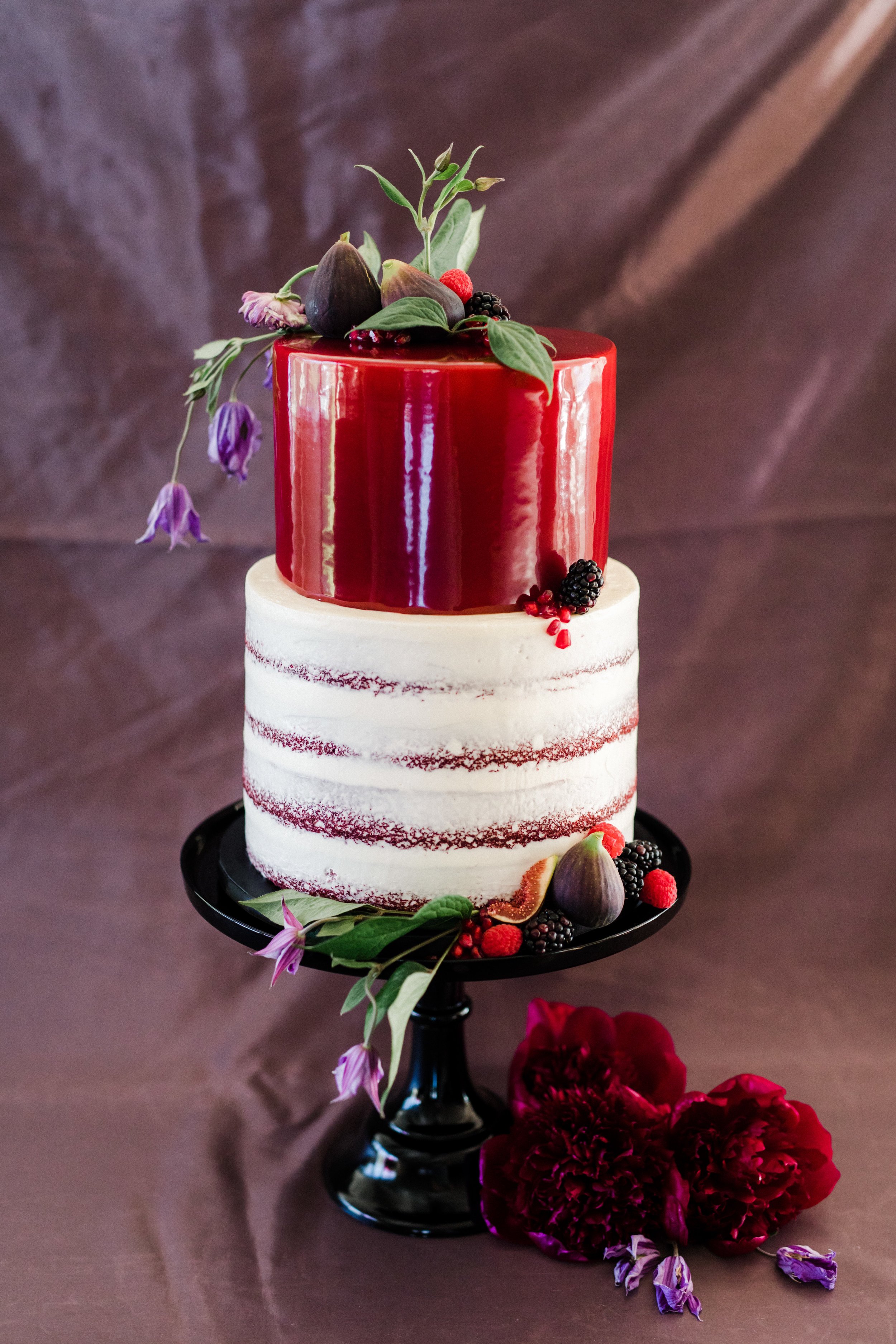 www.santabarbarawedding.com | Anna Delores | Ojai Retreat | Wedding Cake