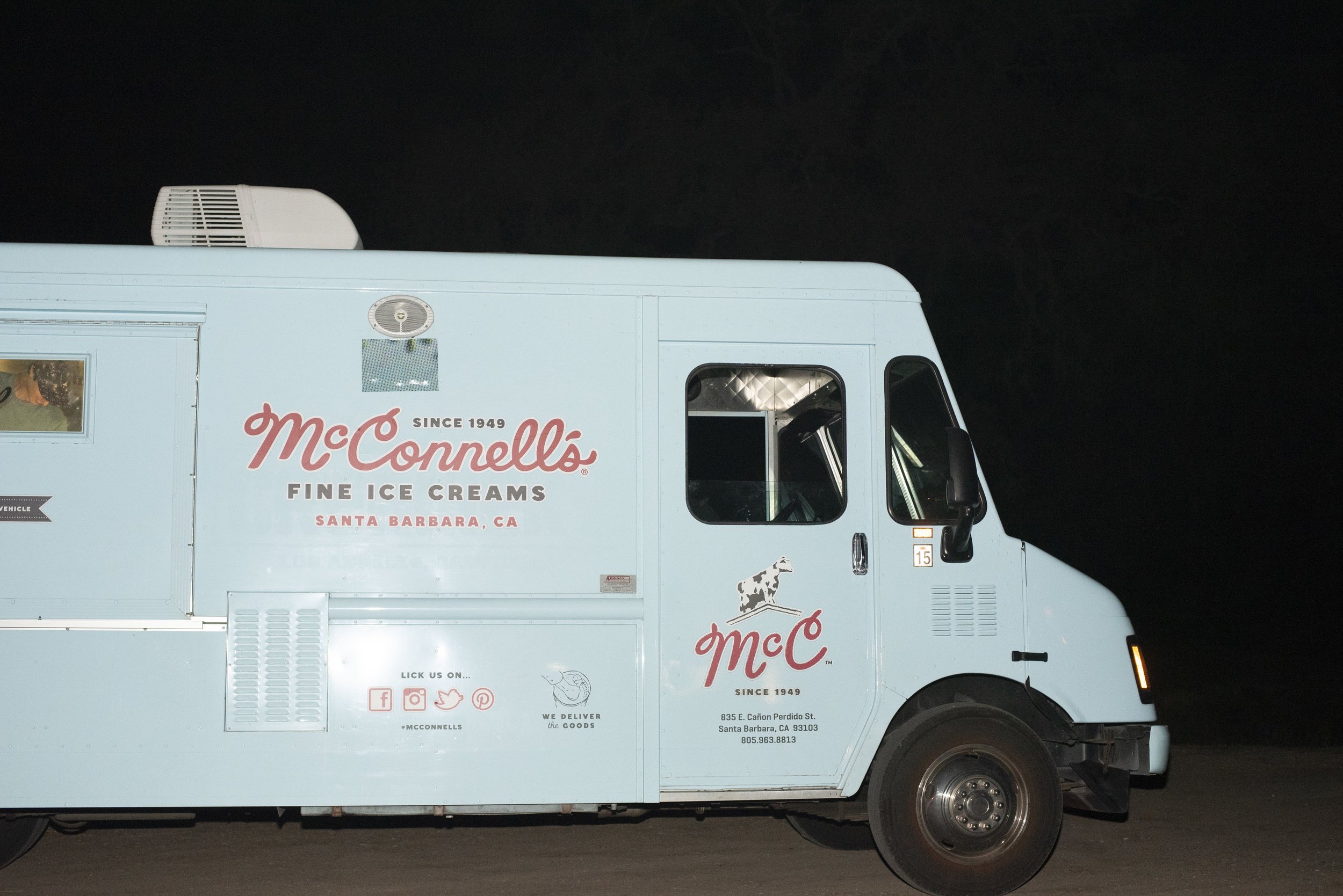 www.santabarbarawedding.com | ByCherry Photography | Gainey Vineyard | Revele Unlimited | Ice Cream Truck