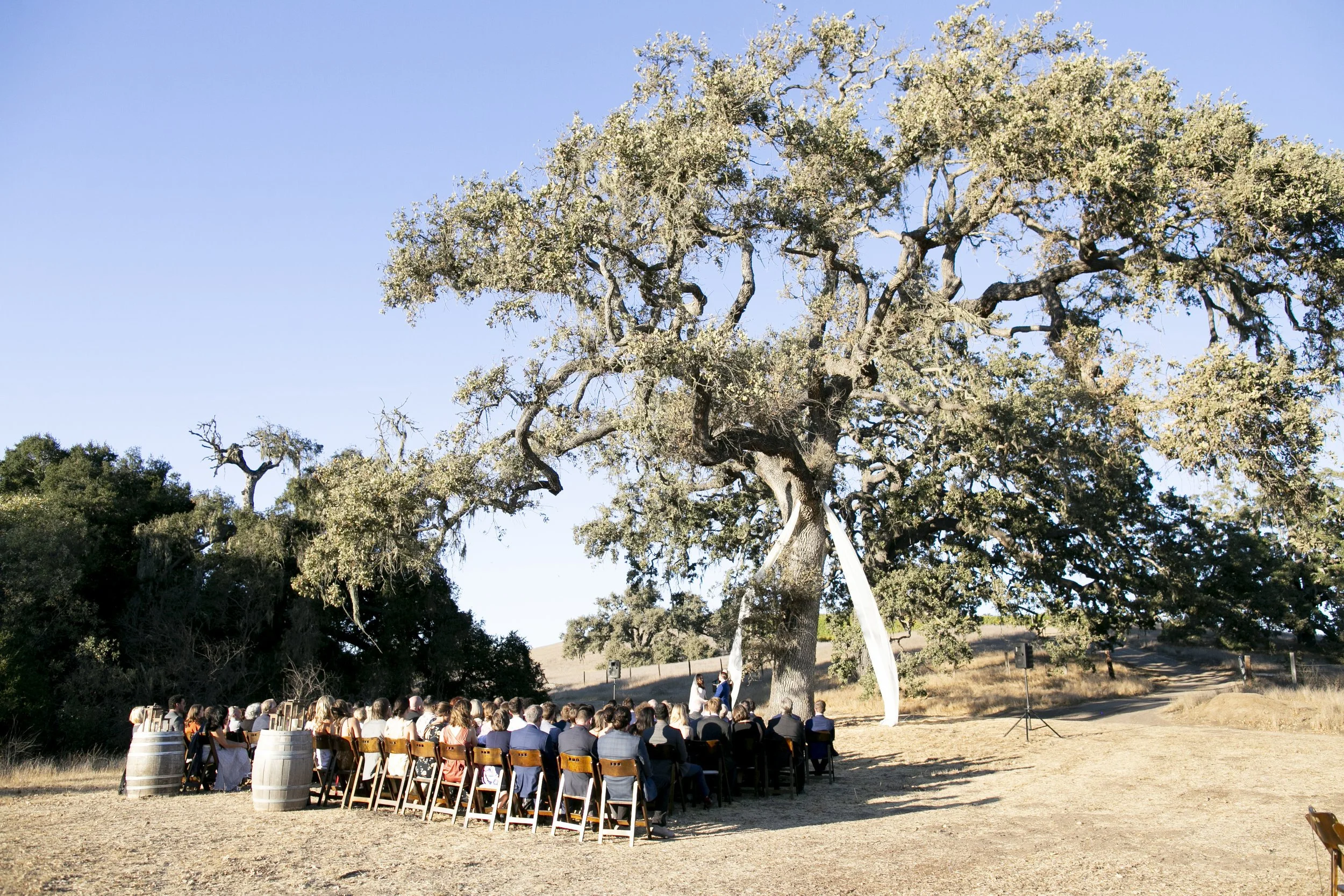 www.santabarbarawedding.com | The Barn at Gainey | By Cherry Photography