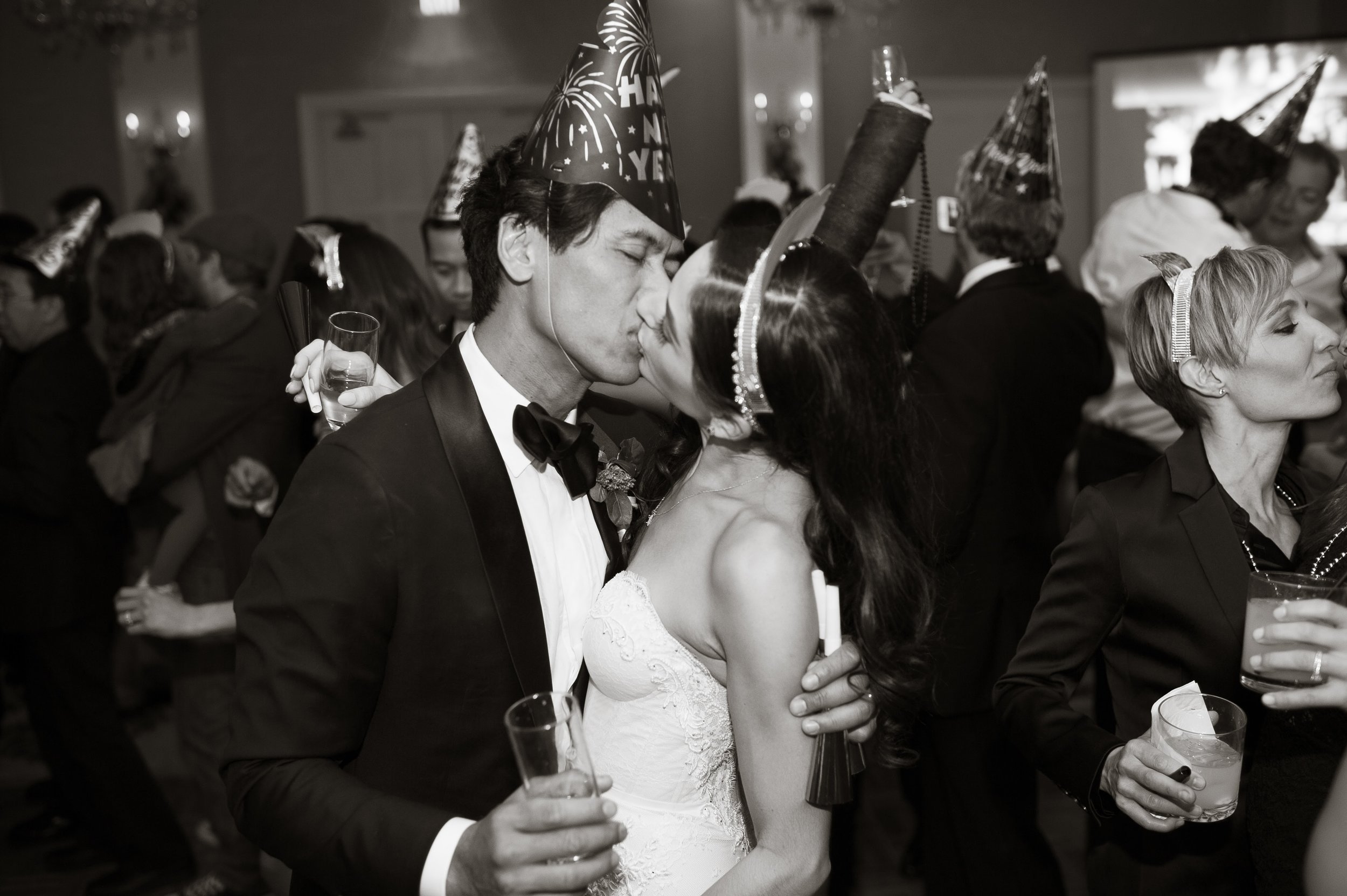 www.santabarbarawedding.com | Nate and Jenny Weddings | Felici Events | Belmond El Encanto | New Year's Kiss