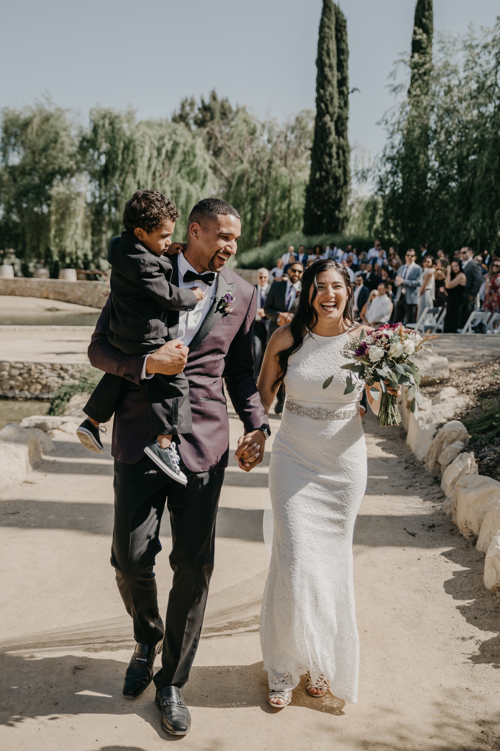 www.santabarbarawedding.com | Terra Mia Vineyard | Diana Lake Photography | Bride and Groom | Ceremony