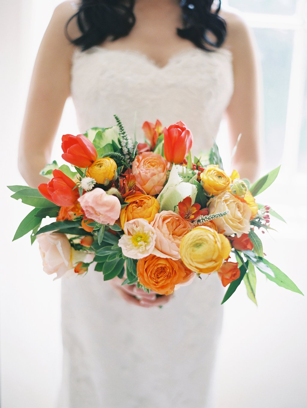 santabarbarawedding.com | Photo: Lavender and Twine | Sunset Color Wedding Ideas