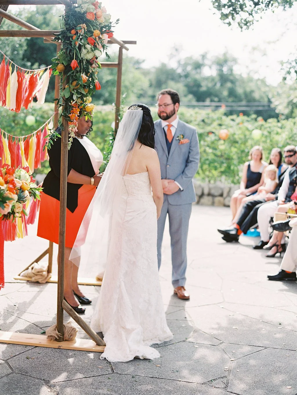 santabarbarawedding.com | Photo: Lavender and Twine | Sunset Color Wedding Ideas