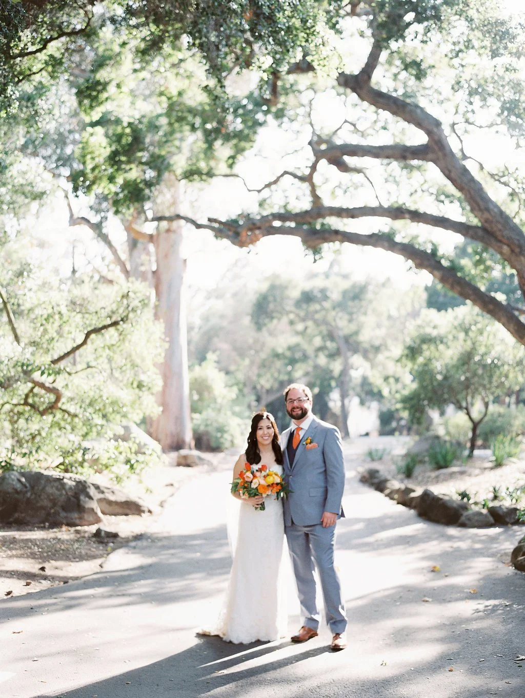 santabarbarawedding.com | Photo: Lavender and Twine | Sunset Color Wedding Ideas