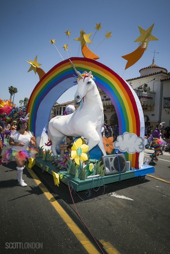 santa barbara wedding style | SBInsider | Solstice Parade | Solstice Celebration Santa Barbara | Scott London Photography