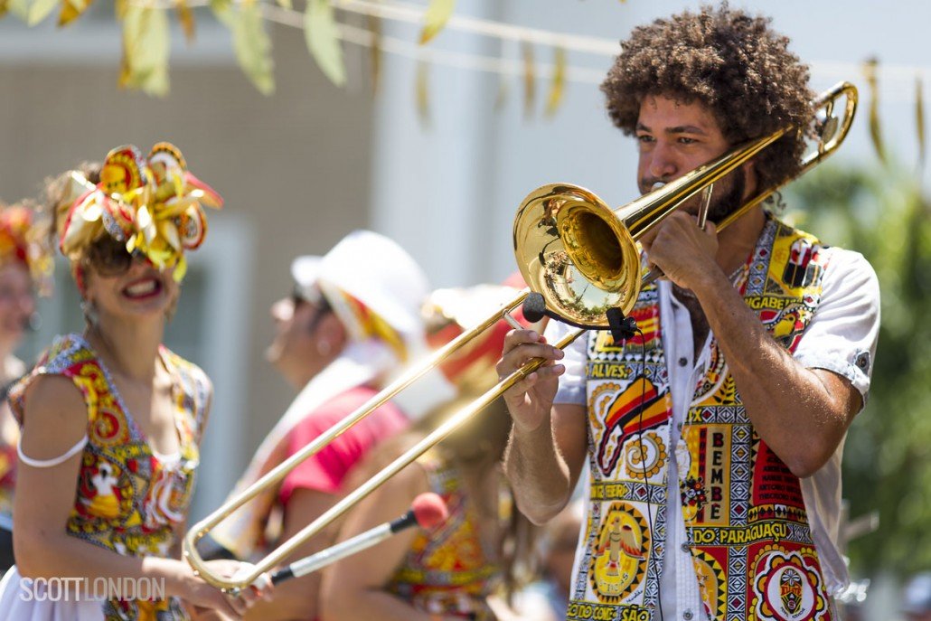 santa barbara wedding style | SBInsider | Solstice Parade | Solstice Celebration Santa Barbara | Scott London Photography