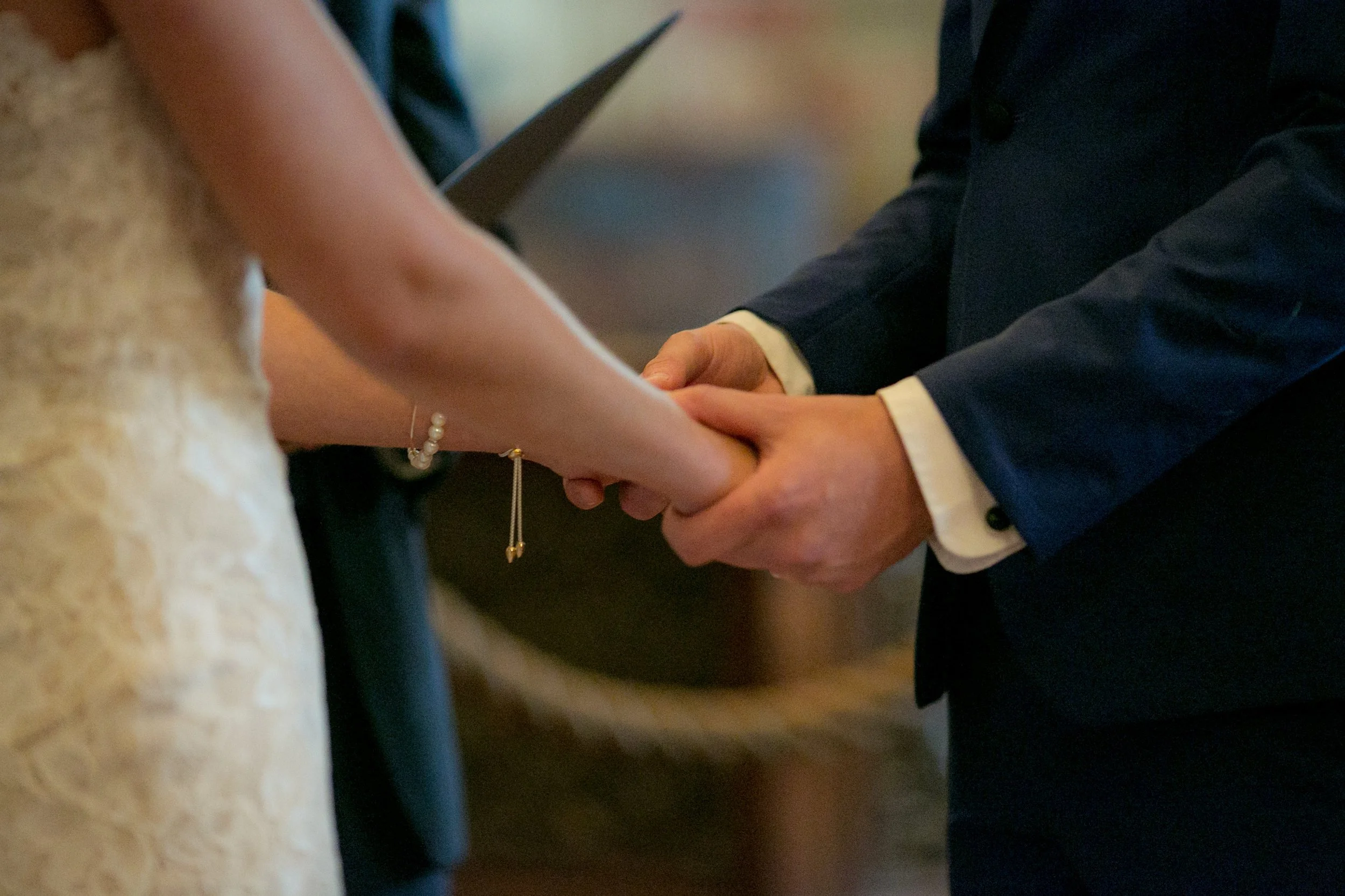 www.santabarbarawedding.com | Boone & Stacie Weddings | Santa Barbara Courthouse | El Paseo | Bride and Groom