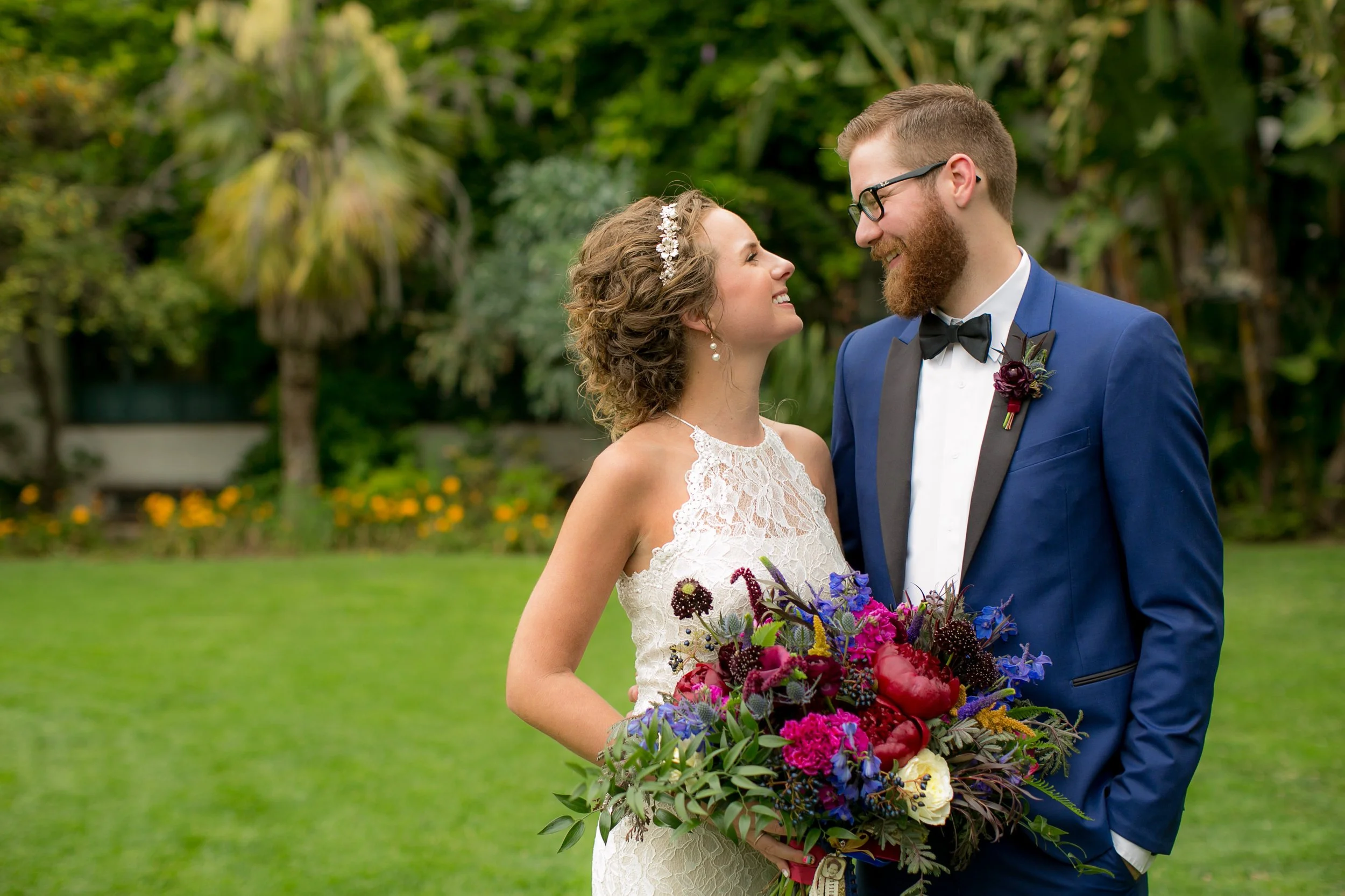 www.santabarbarawedding.com | Boone & Stacie Weddings | Santa Barbara Courthouse | El Paseo | Bride and Groom