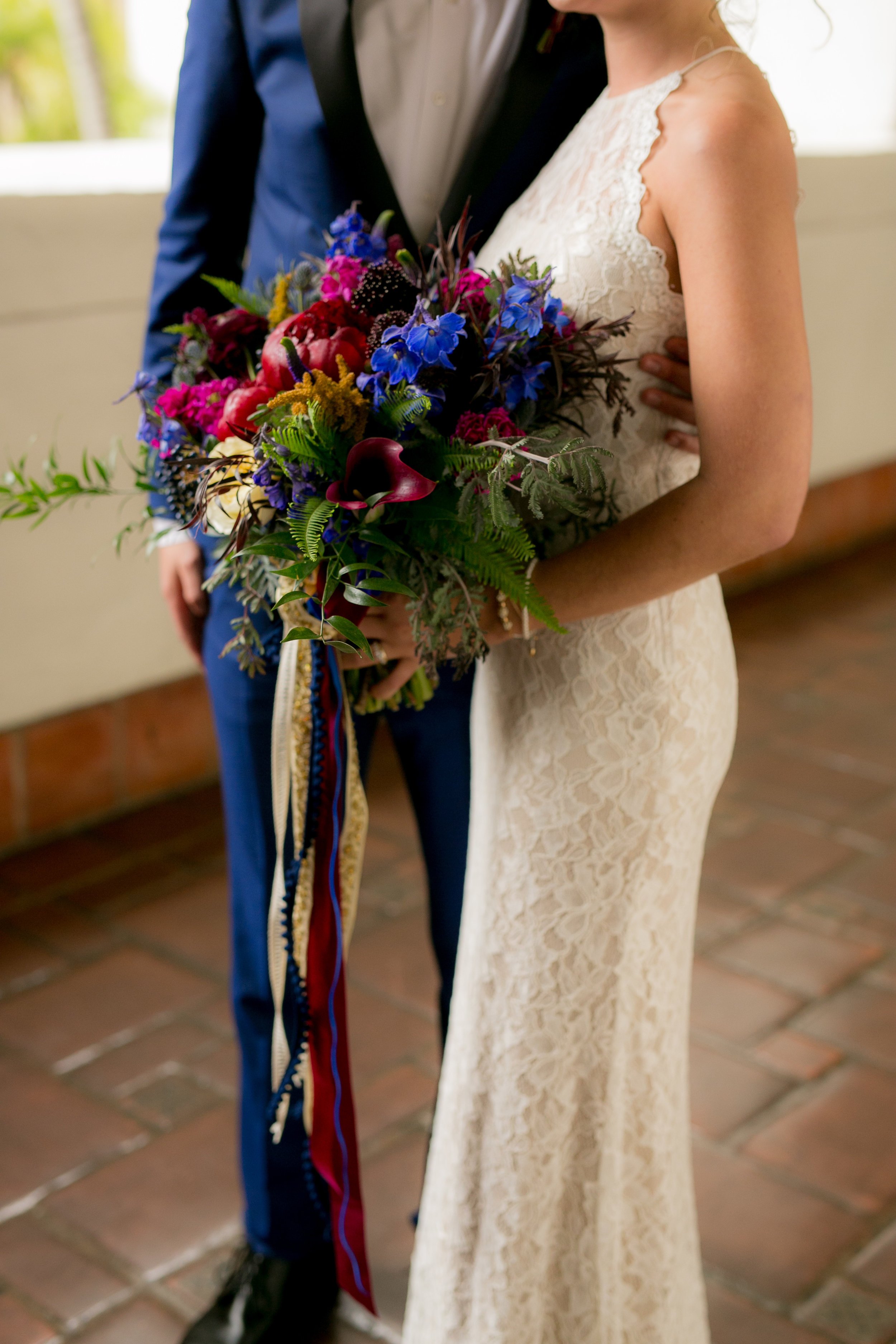 www.santabarbarawedding.com | Boone & Stacie Weddings | Santa Barbara Courthouse | El Paseo | Bride and Groom