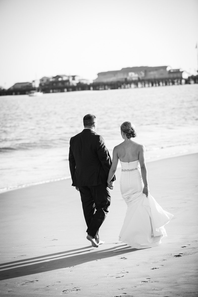 www.santabarbarawedding.com | Andrejka Photography | Santa Barbara Courthouse | Bride and Groom