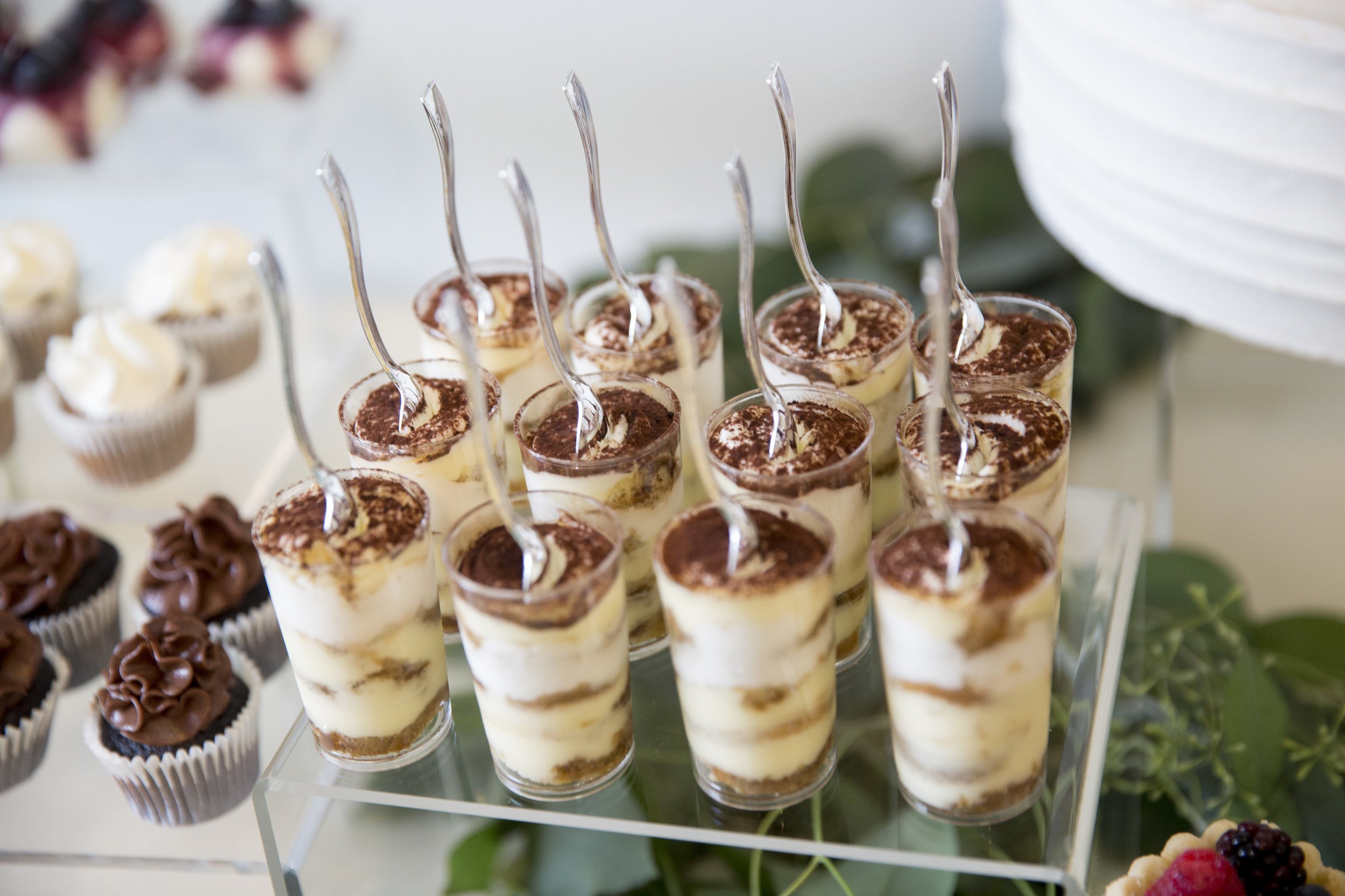 www.santabarbaraweddingstyle | dessert buffet | Dessert ideas | tiramisu | lele patisserie | Kristen Beinke Photography