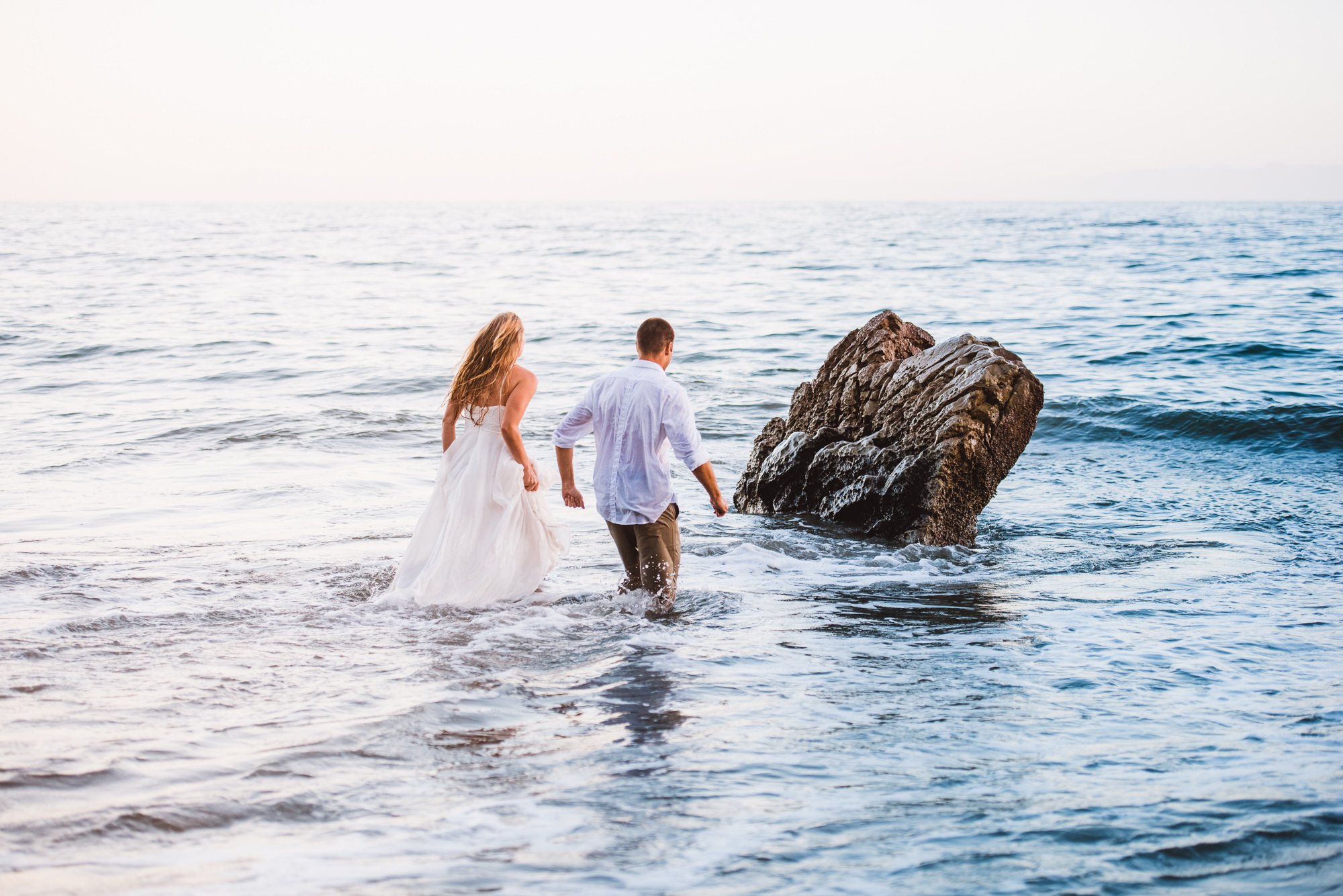 www.santabarbarawedding.com | Grace Kathryn Photography | One Thousand Steps Beach | Engagement Session