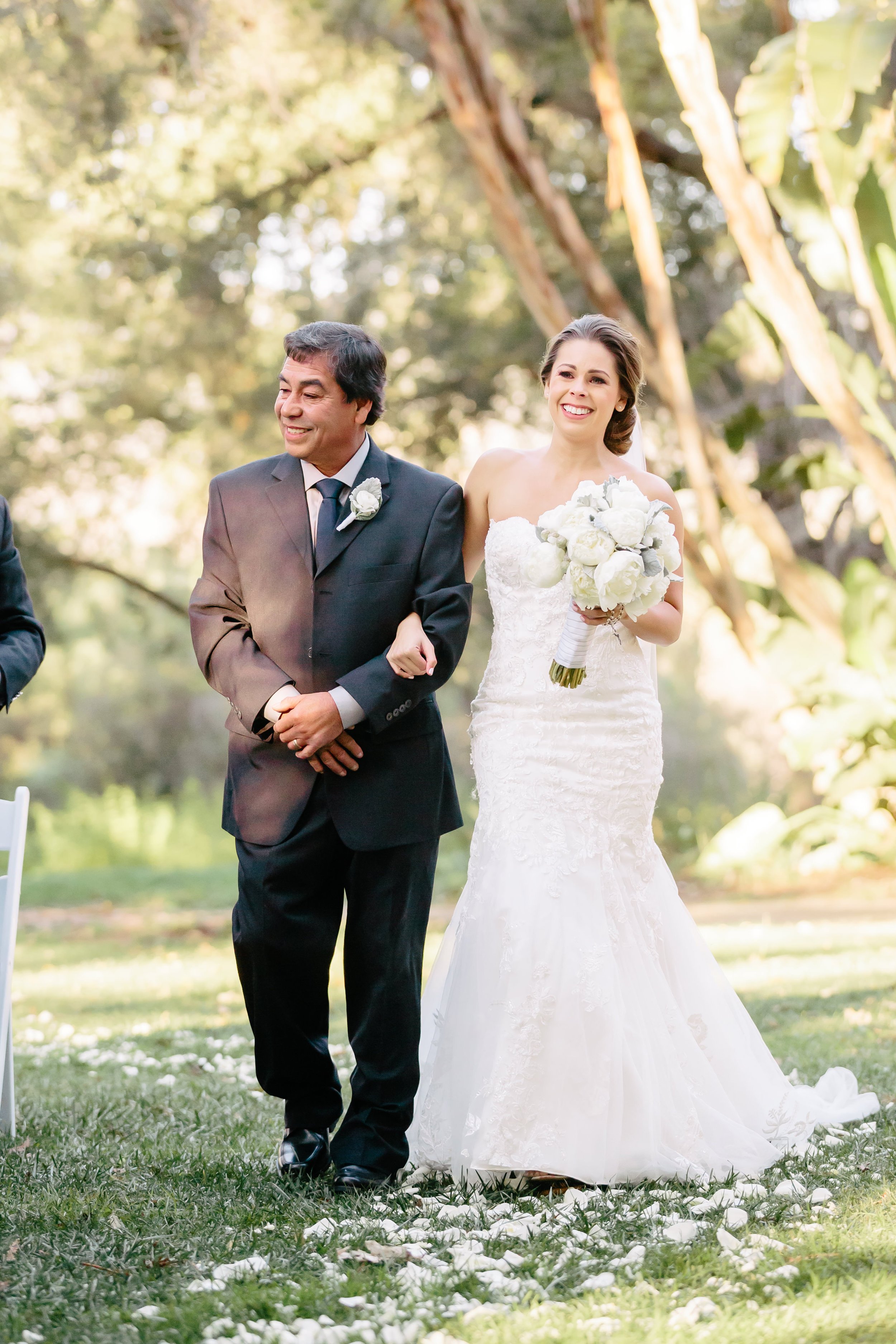 www.santabarbarawedding.com | Rewind Photography | Rancho La Patera | Serra Hall | Ceremony