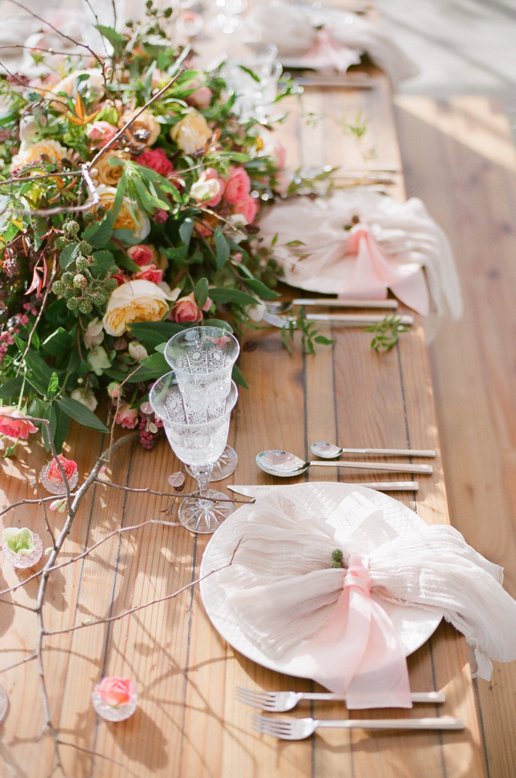 www.santabarbarawedding.com | Megan Sorel Photography | Dos Pueblos Orchid Farm | Table Setting