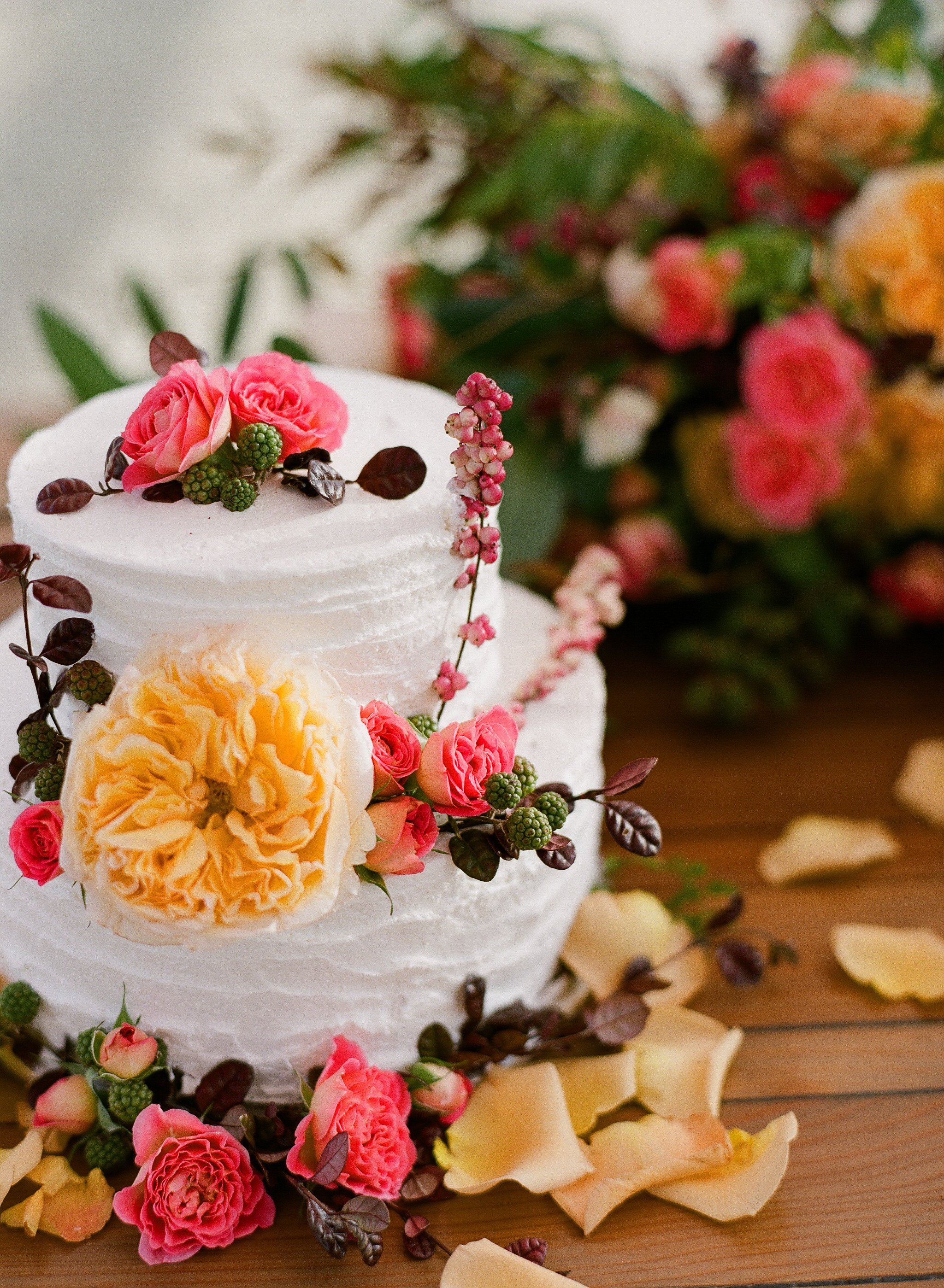 www.santabarbarawedding.com | Megan Sorel Photography | Dos Pueblos Orchid Farm | Wedding Cake