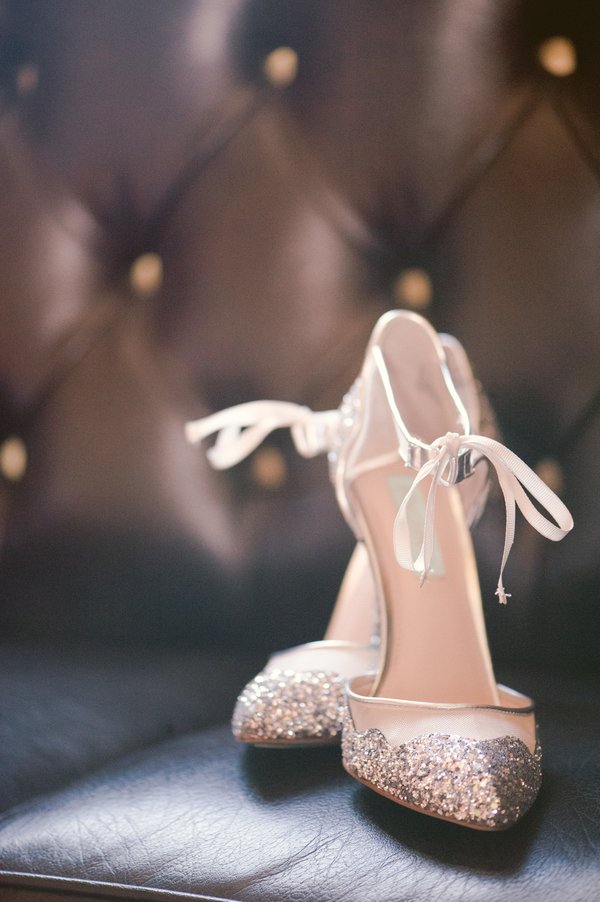 www.santabarbarawedding.com | By Cherry Photography | Santa Barbara Club | Bride's Shoes