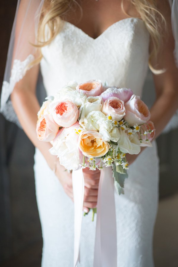 www.santabarbarawedding.com | Lauren Cicileo Photography | Miller Moth Ranch | Bridal Bouquet