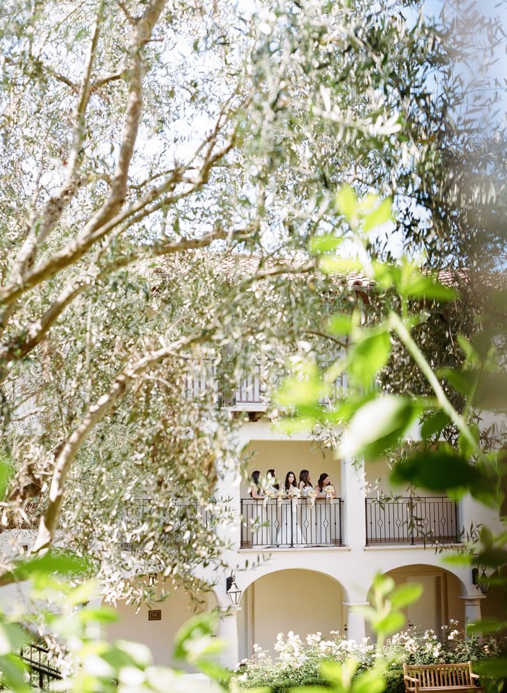 santabarbarawedding.com | Photo: Beaux Arts Photographie | Our lady of Mt Carmel wedding