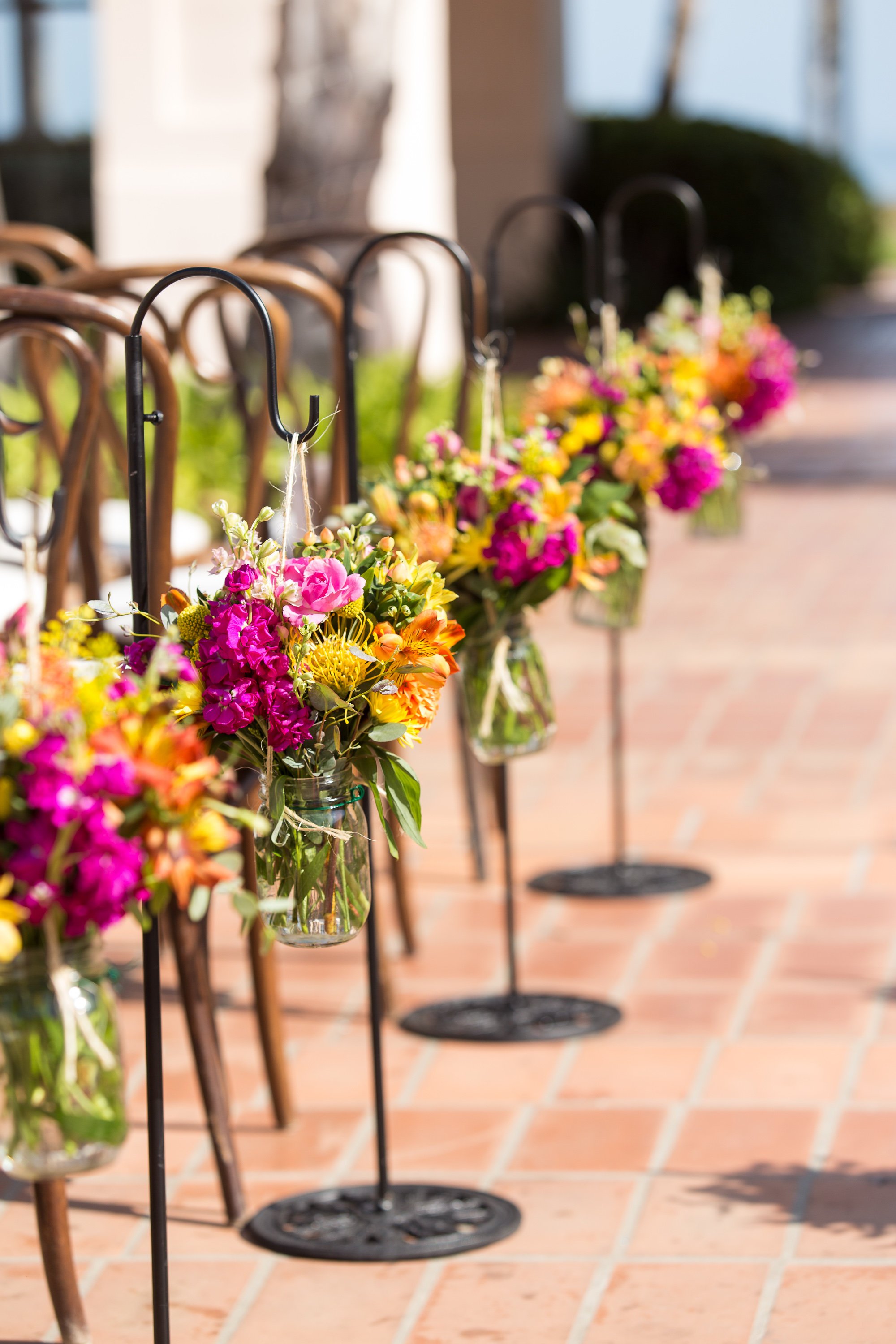 santabarbarawedding.com | Photo: Melissa Musgrove | Colorful Wedding at the Fess Parker DoubleTree Resort