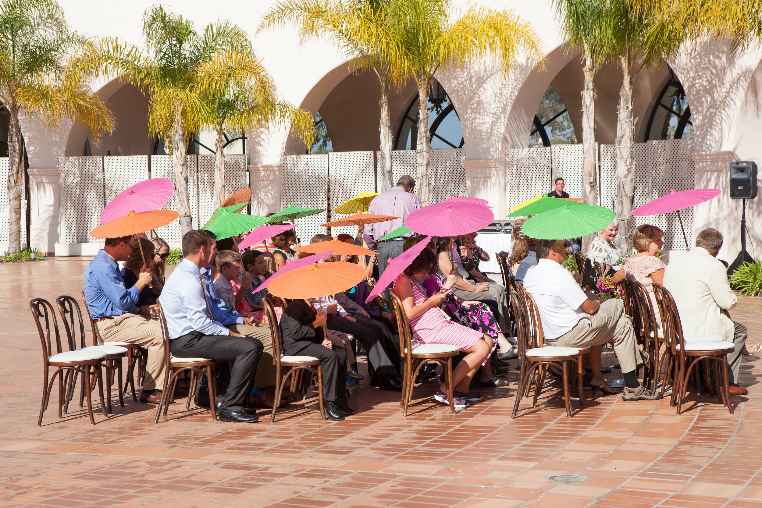 santabarbarawedding.com | Photo: Melissa Musgrove | Colorful Wedding at the Fess Parker DoubleTree Resort