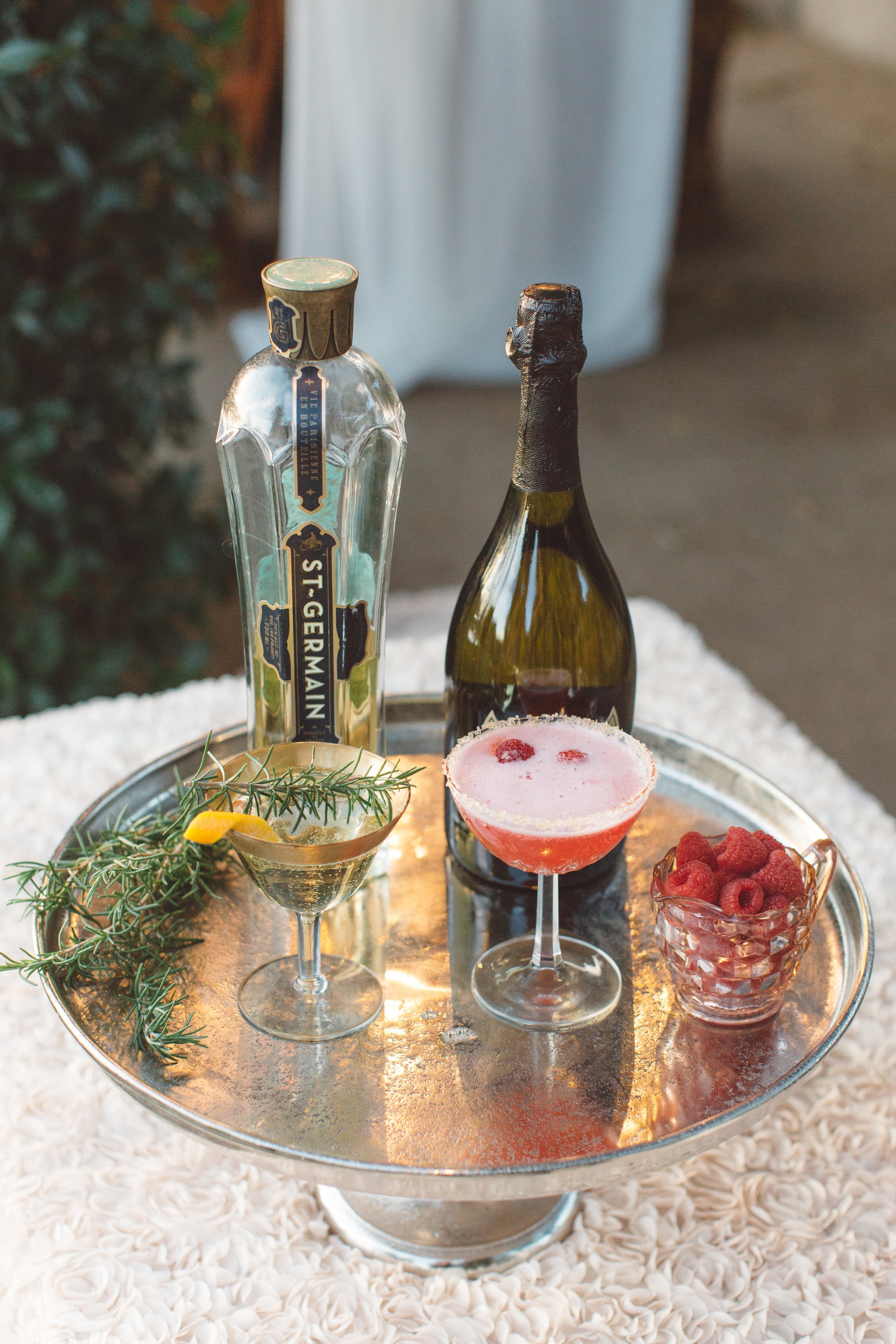 santabarbarawedding.com | Anna Delores Photography | Beverage Cart | Signature Drink