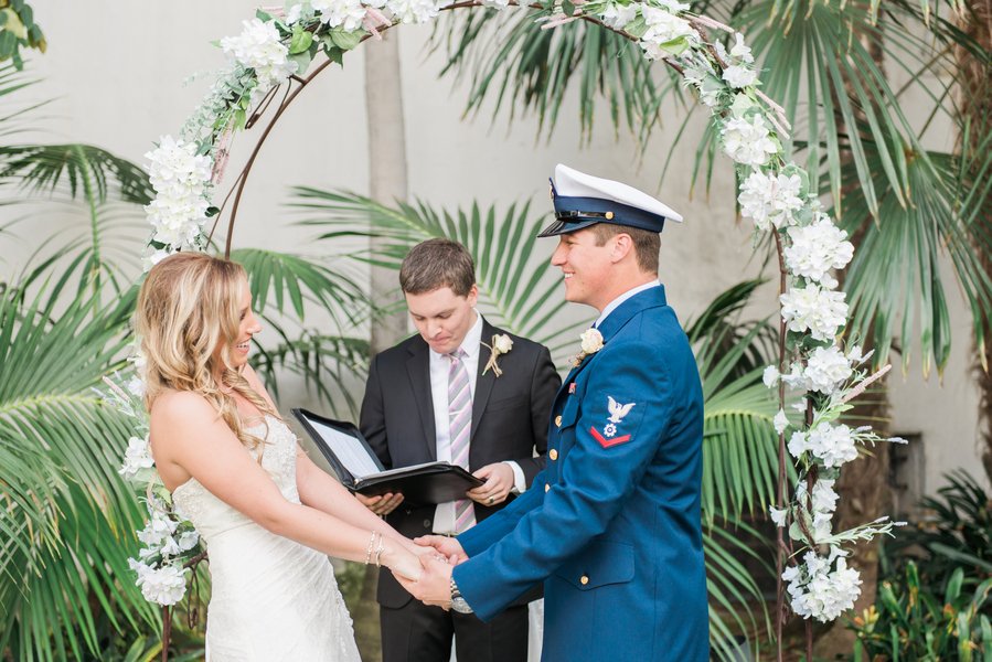 santabarbarawedding.com | photo: Stevie Dee Photography | Intimate Wedding at the Santa Barbara Courthouse