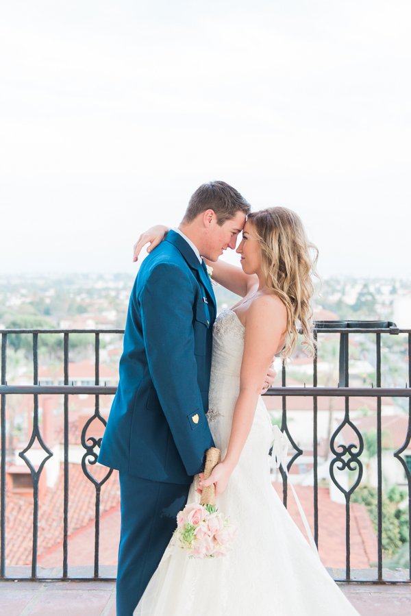 santabarbarawedding.com | photo: Stevie Dee Photography | Intimate Wedding at the Santa Barbara Courthouse