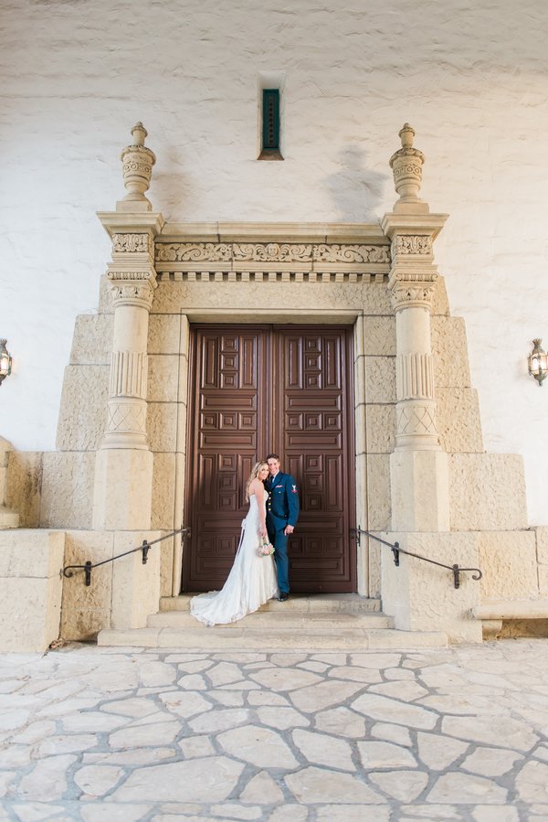 santabarbarawedding.com | photo: Stevie Dee Photography | Intimate Wedding at the Santa Barbara Courthouse