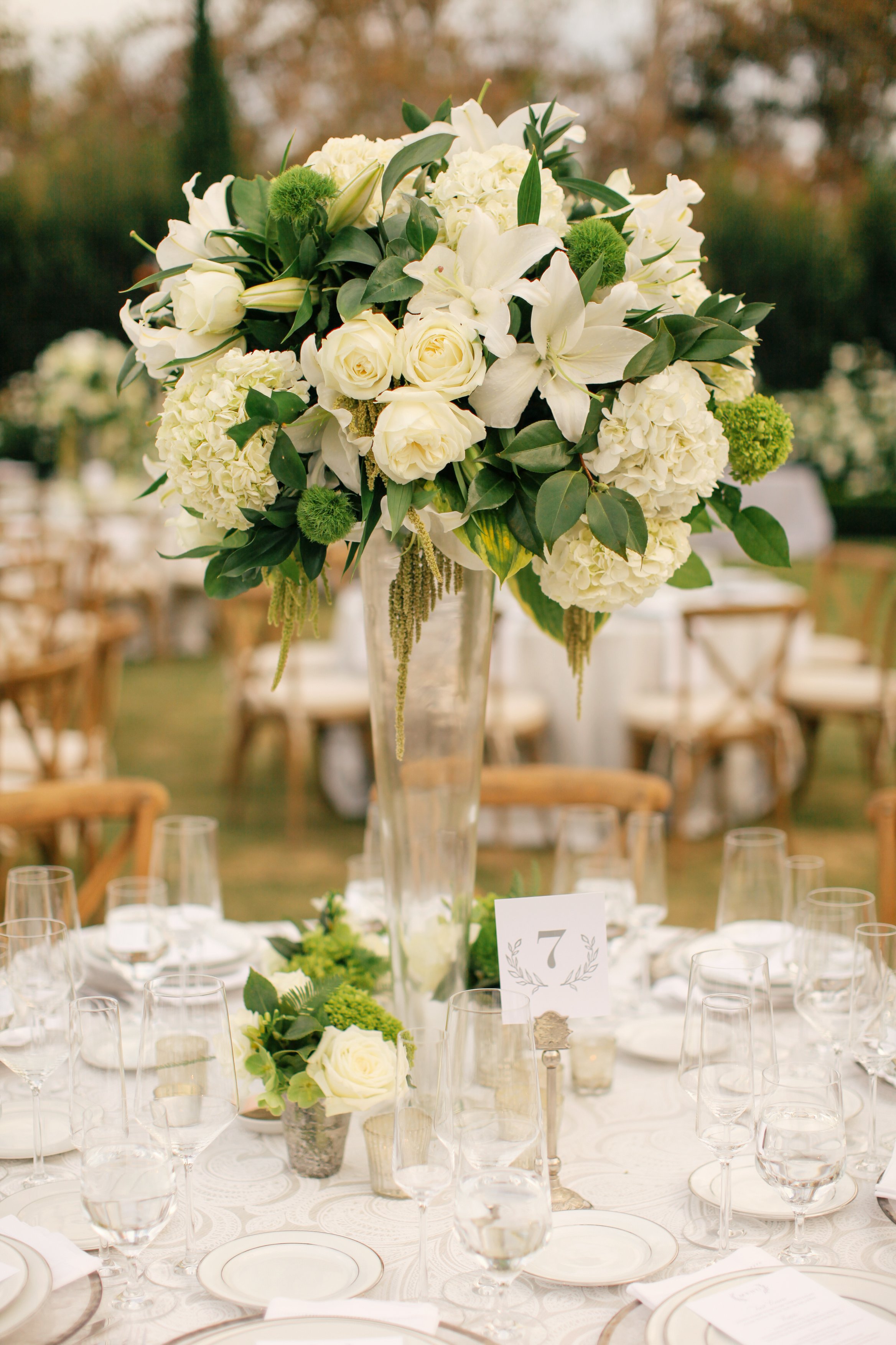 santabarbarawedding.com | photo: Priscila Valentina | Elegant Garden Estate Wedding inspiration