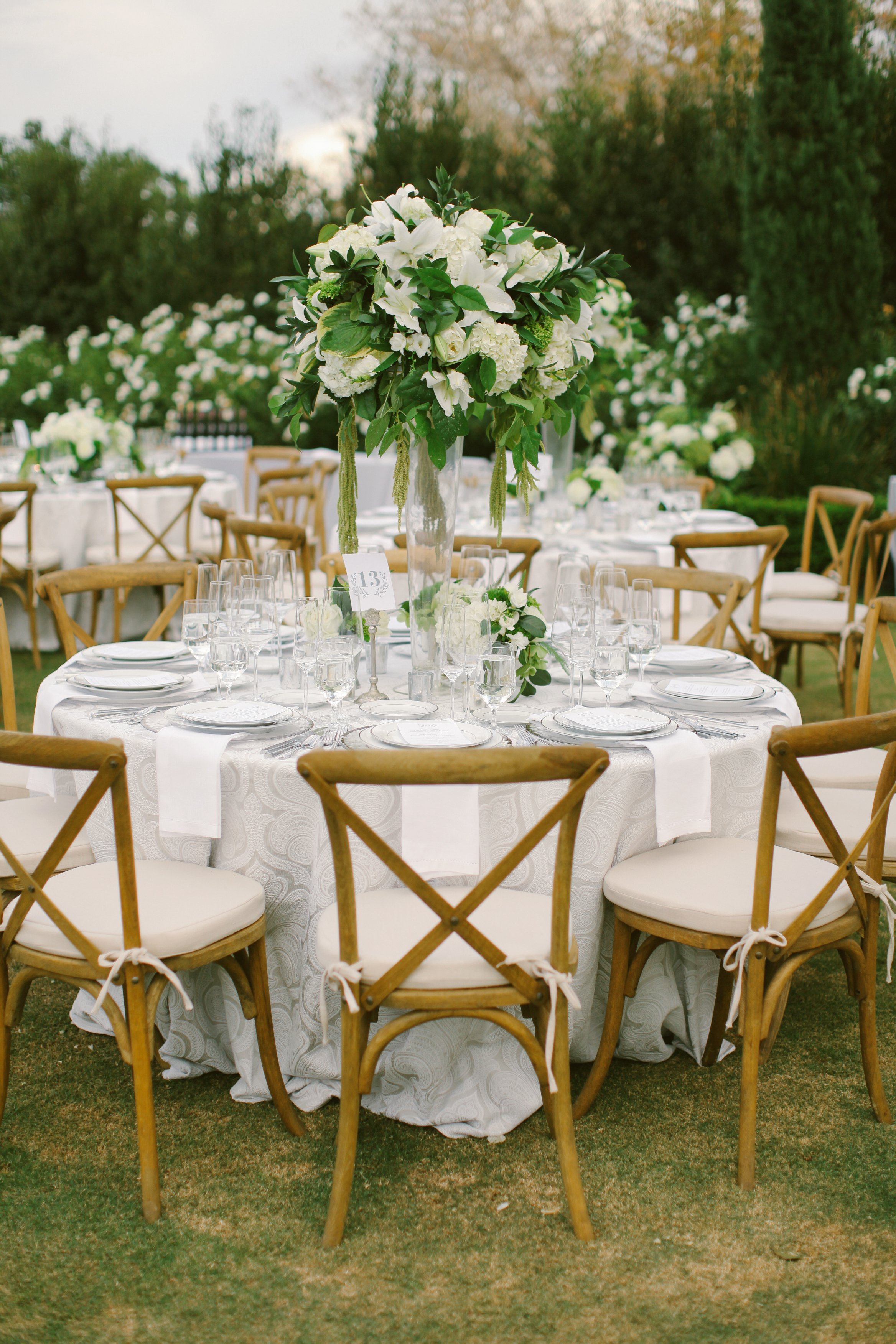 santabarbarawedding.com | photo: Priscila Valentina | Elegant Garden Estate Wedding inspiration