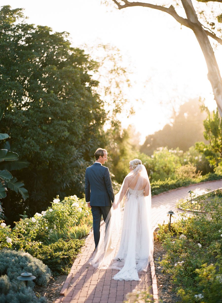 santabarbarawedding.com | Santa Barbara Wedding Style Blog | Weddings at Belmond El Encanto Hotel | MiBelle Photography | Red Wedding Inspiration