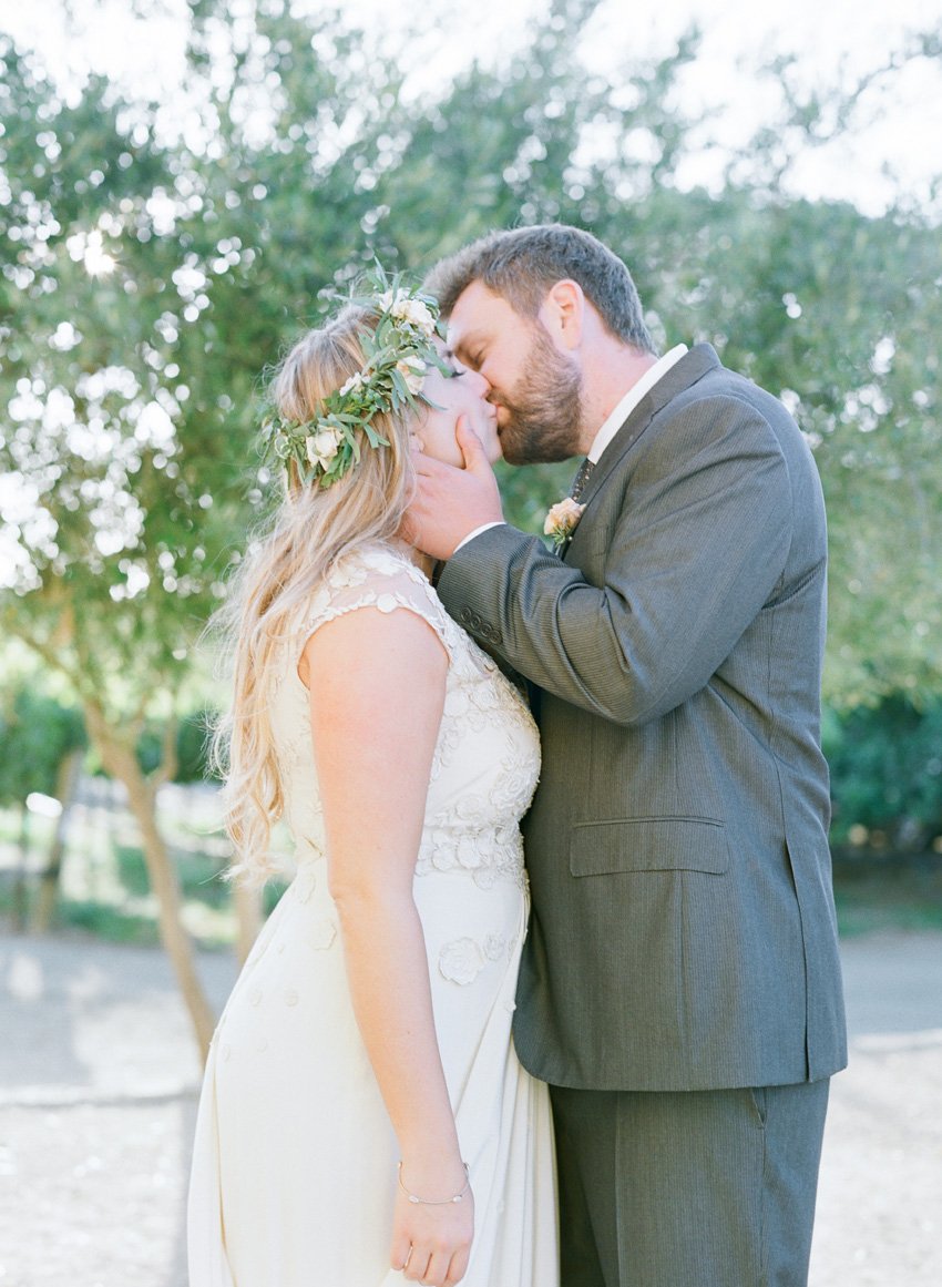 santabarbarawedding.com | Santa Barbara Wedding Style Blog | Elizabeth Messina Photography | Sunstone Villa Weddings | Merryl Brown Events | Apricot and Taupe Wedding Ideas