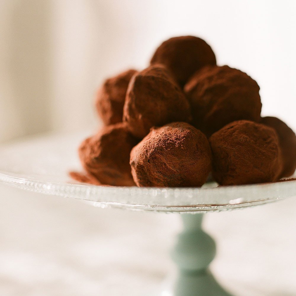 www.santabarbarawedding.com | Jessica Foster Confections | Chocolate Truffles | Wedding Favors