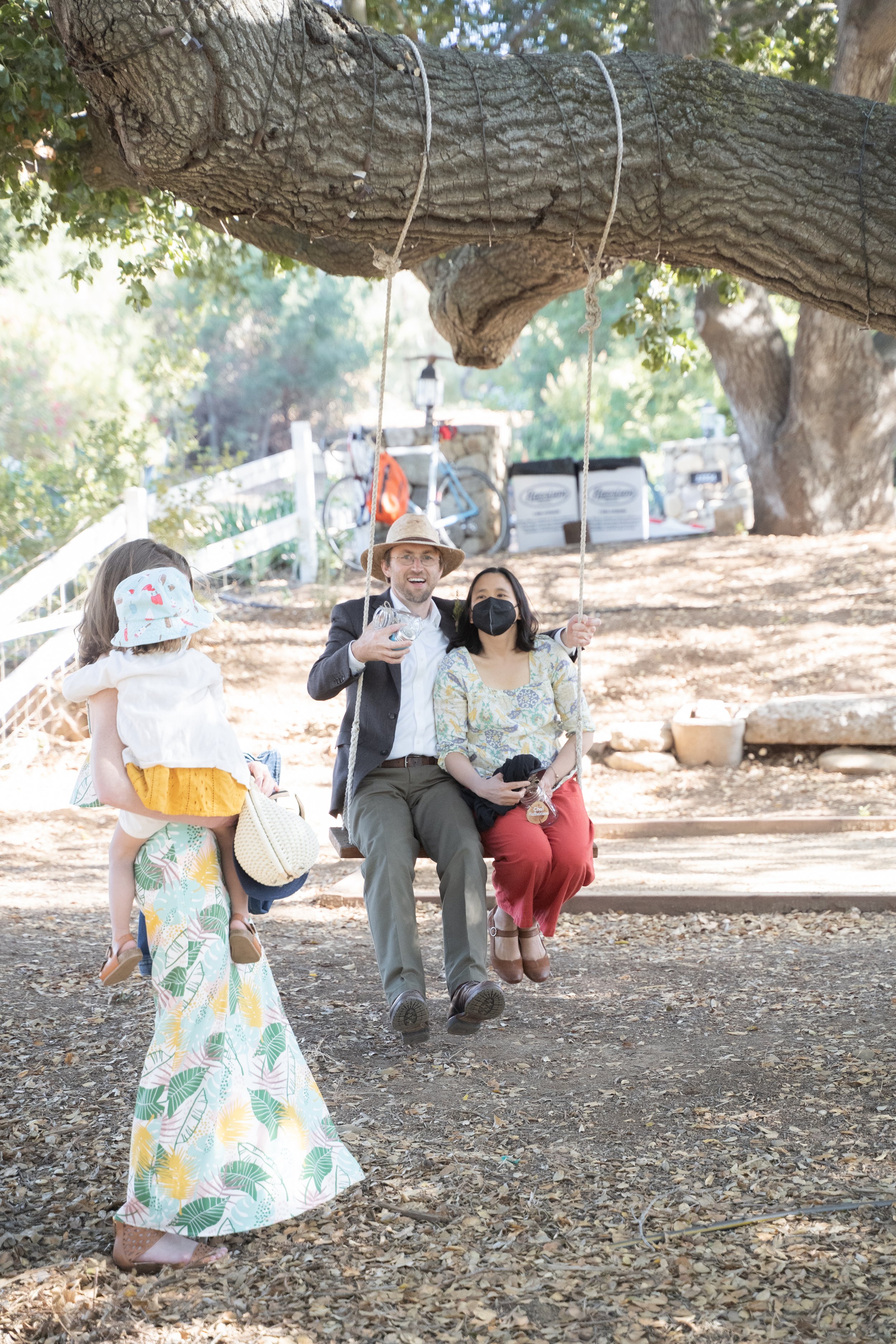 www.santabarbarawedding.com | Events by Fran | Jacob Grant Photography | Shiela Morales | Guests Swinging from the Tree