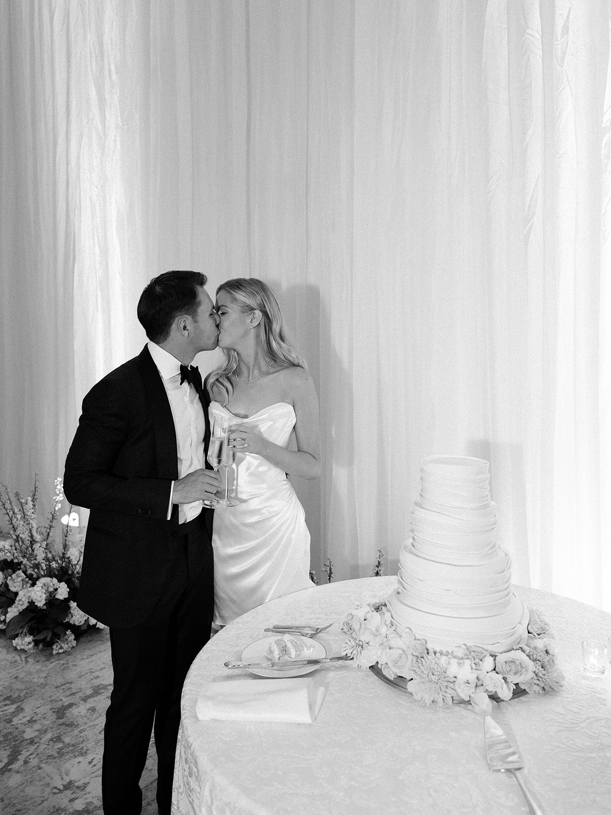 www.santabarbarawedding.com | Lucas Rossi | Rosewood Miramar Beach | Magnolia Event Design | Ella &amp; Louie | Bella Vista Designs | Couple by the Wedding Cake