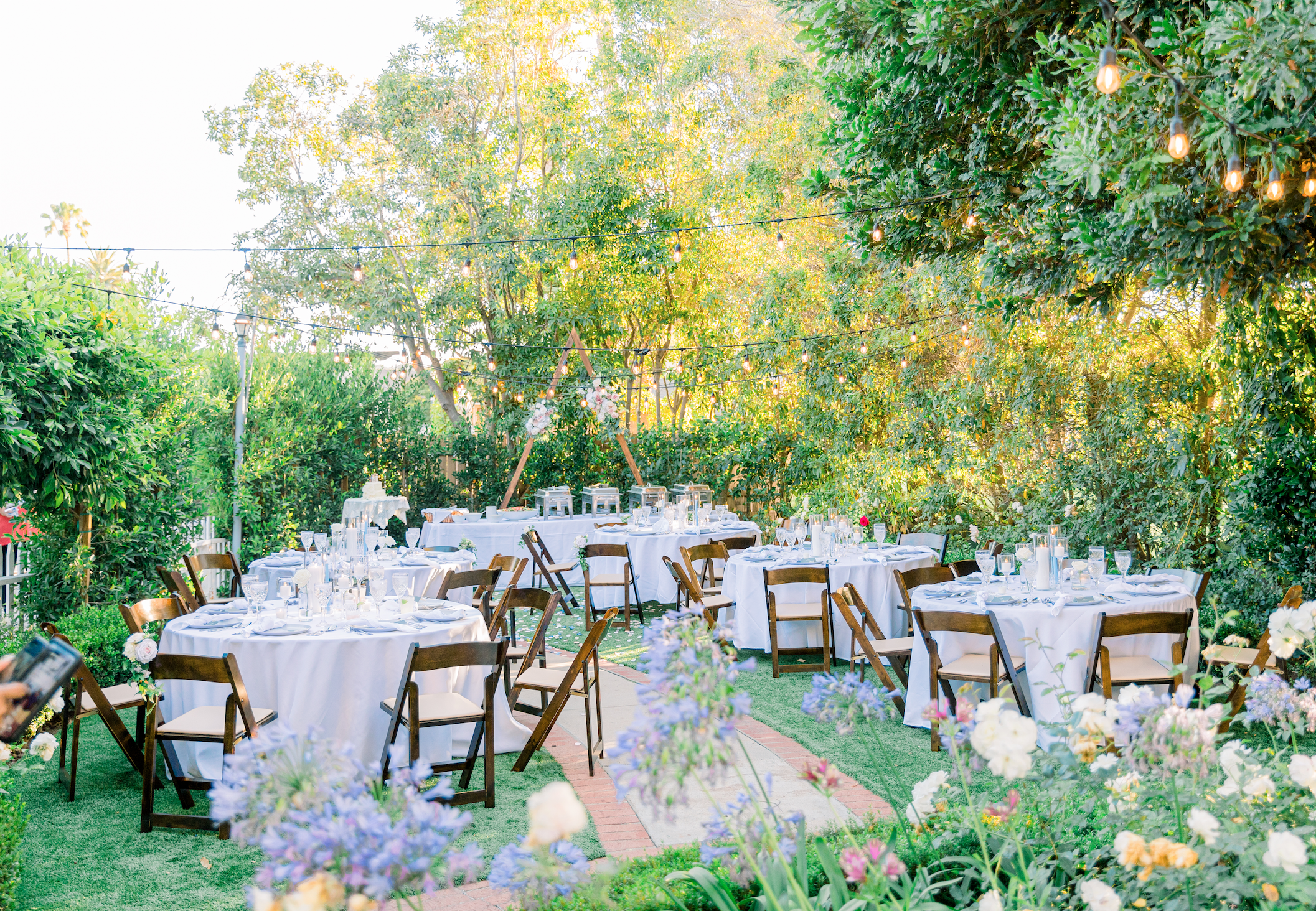 www.santabarbarawedding.com | Fig + Willow Studios | De La Vina Inn | The Twisted Twig | Catering Connection | Reception Table Set Up